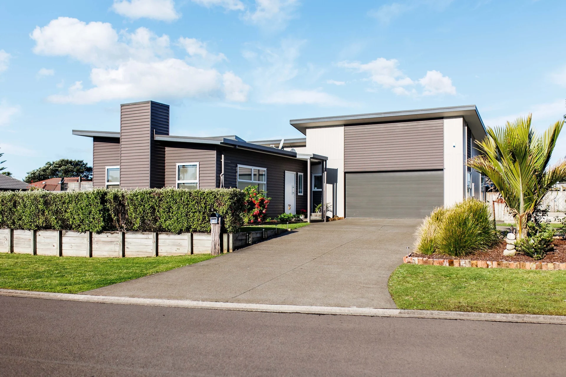 52 Waterways Drive