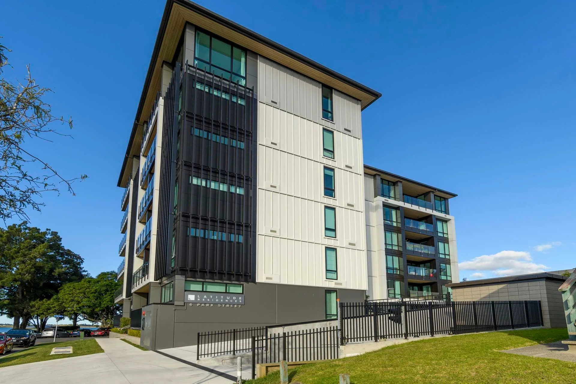 106/6 Park Street