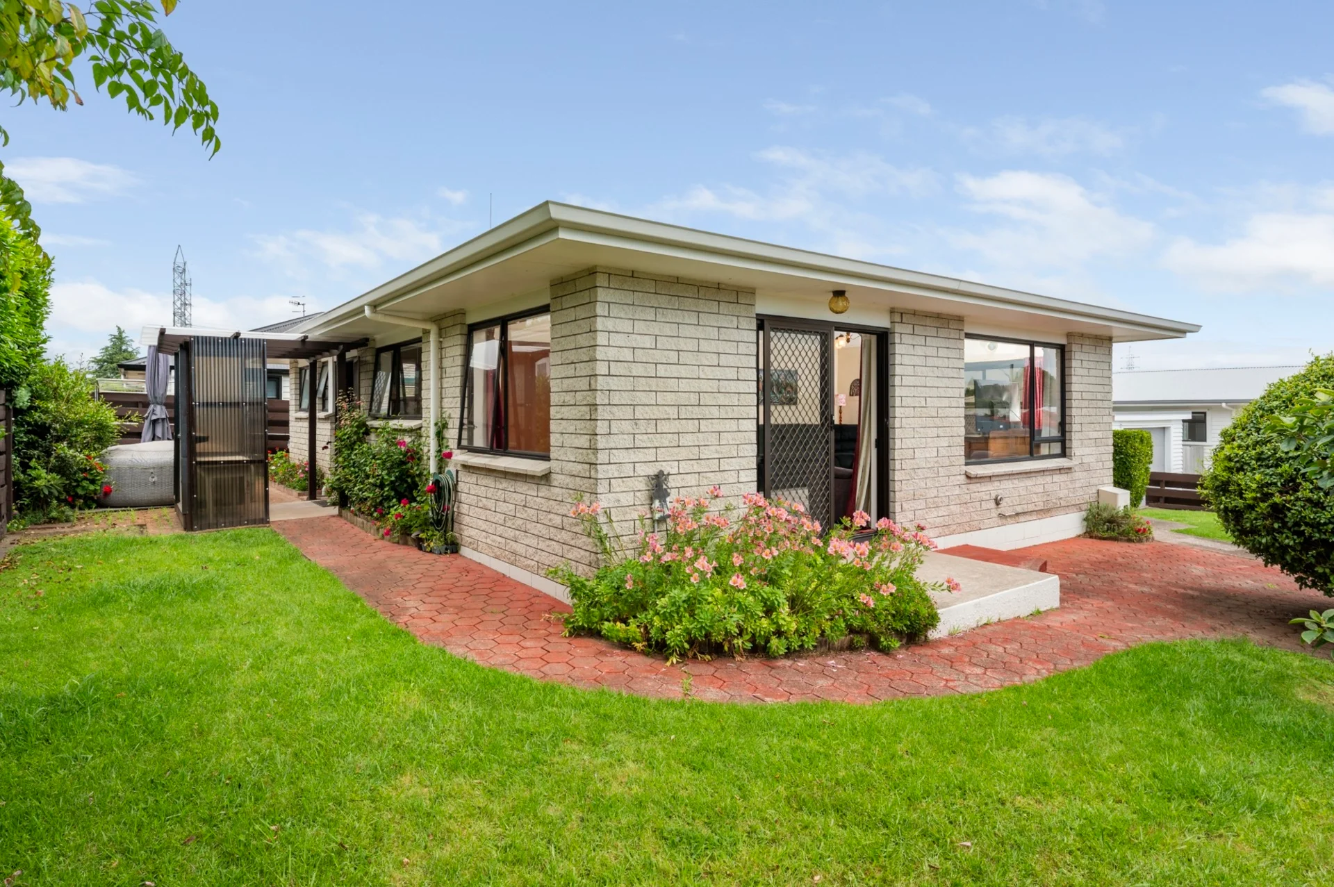 30 Emmett Street