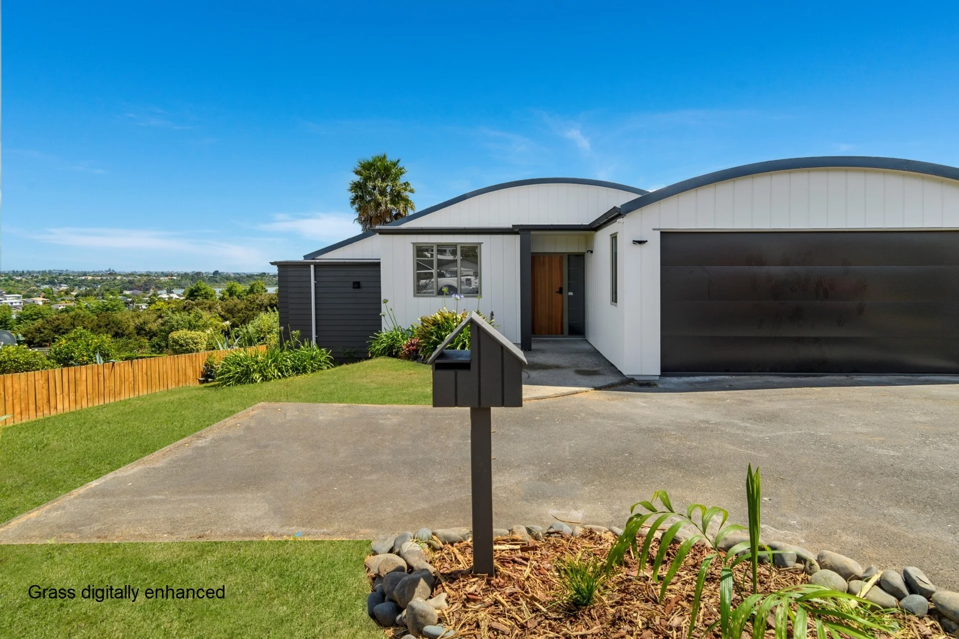 7 Maddison Place