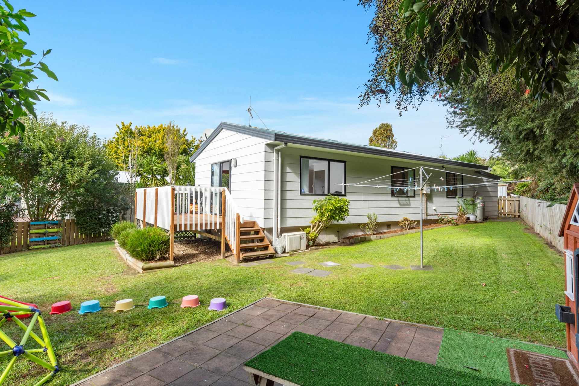 35C Esmeralda Street
