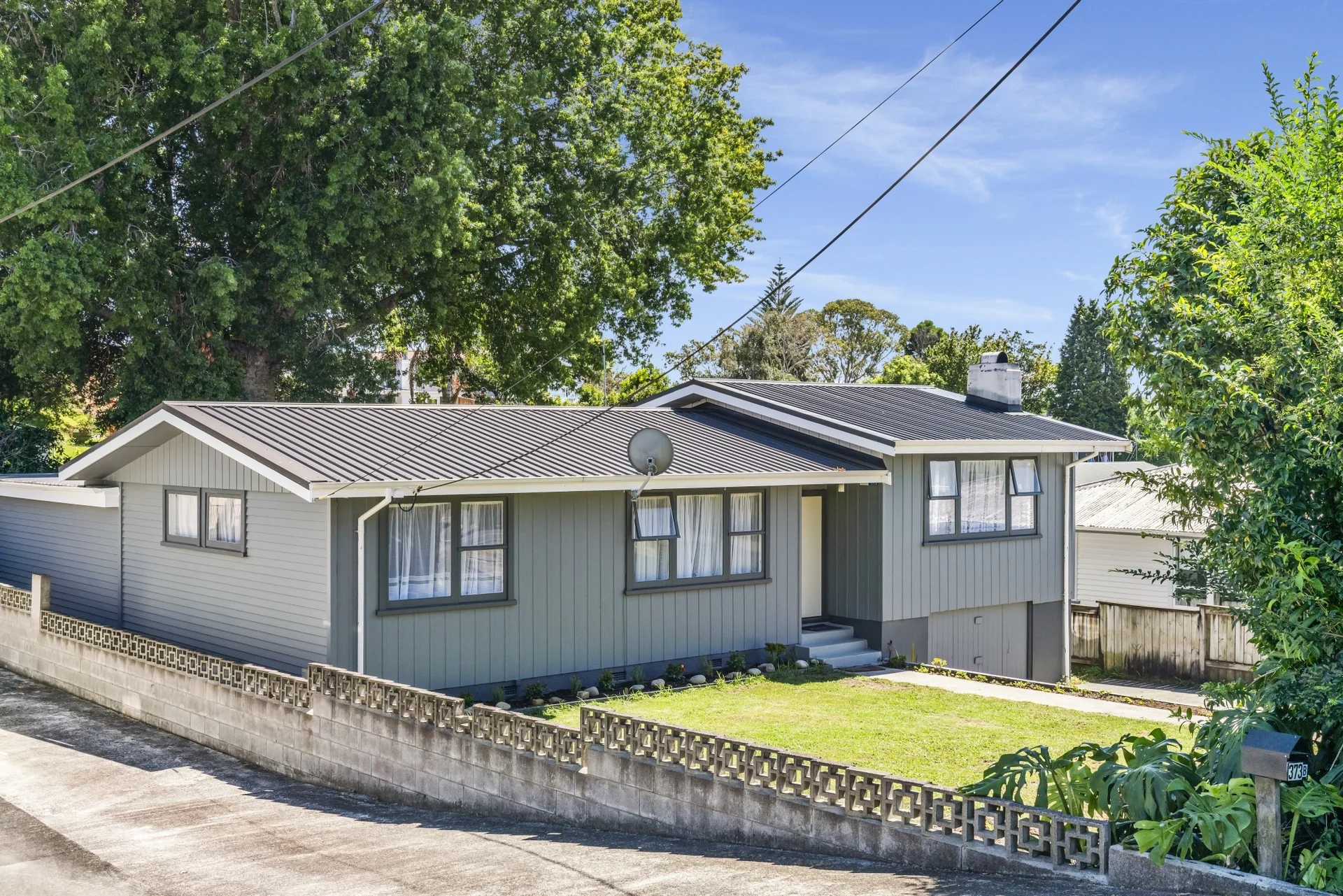 371 Fraser Street