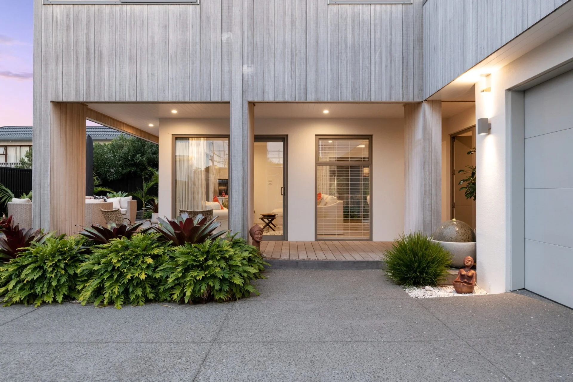3 Huanui Close