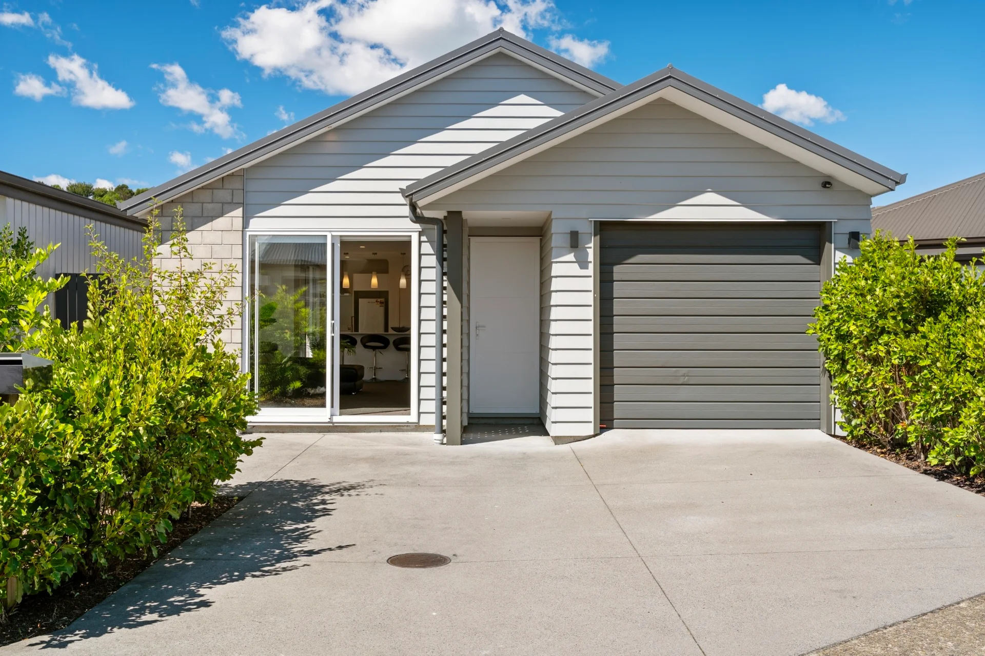 24 Foley Grove