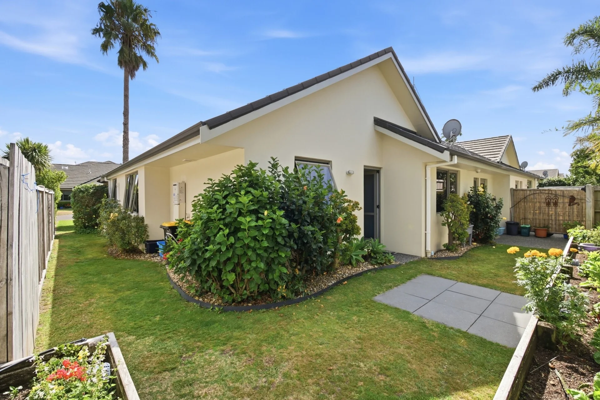 34/200 Papamoa Beach Road (Seacrest Resort)