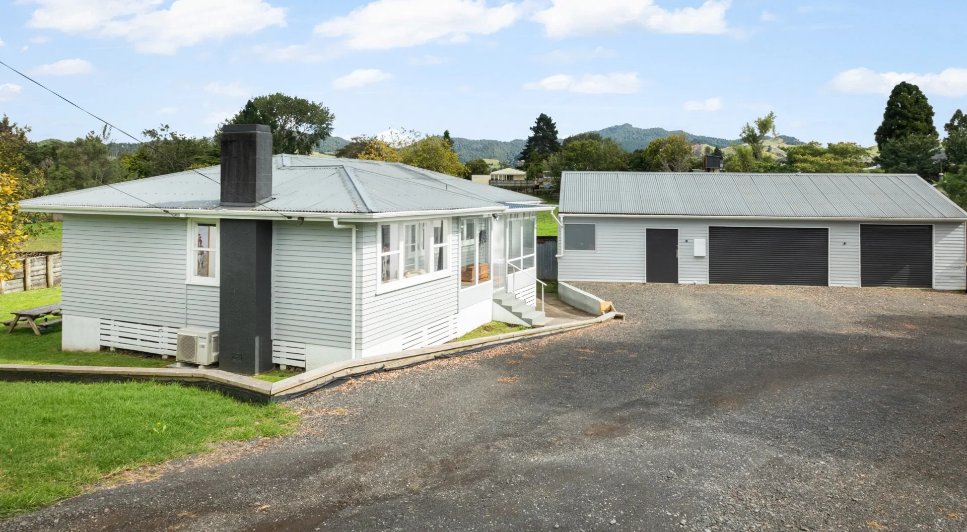 38 Silverton Road