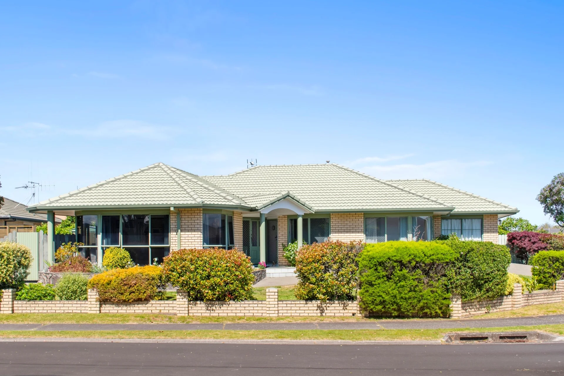 6 Abelia Avenue