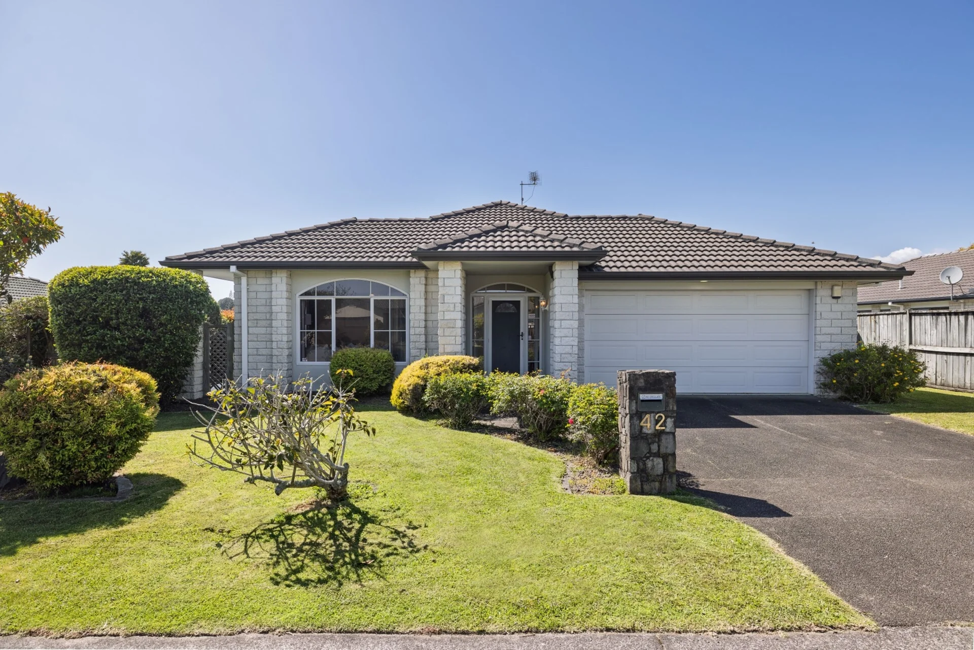 42 Sterling Gate Drive