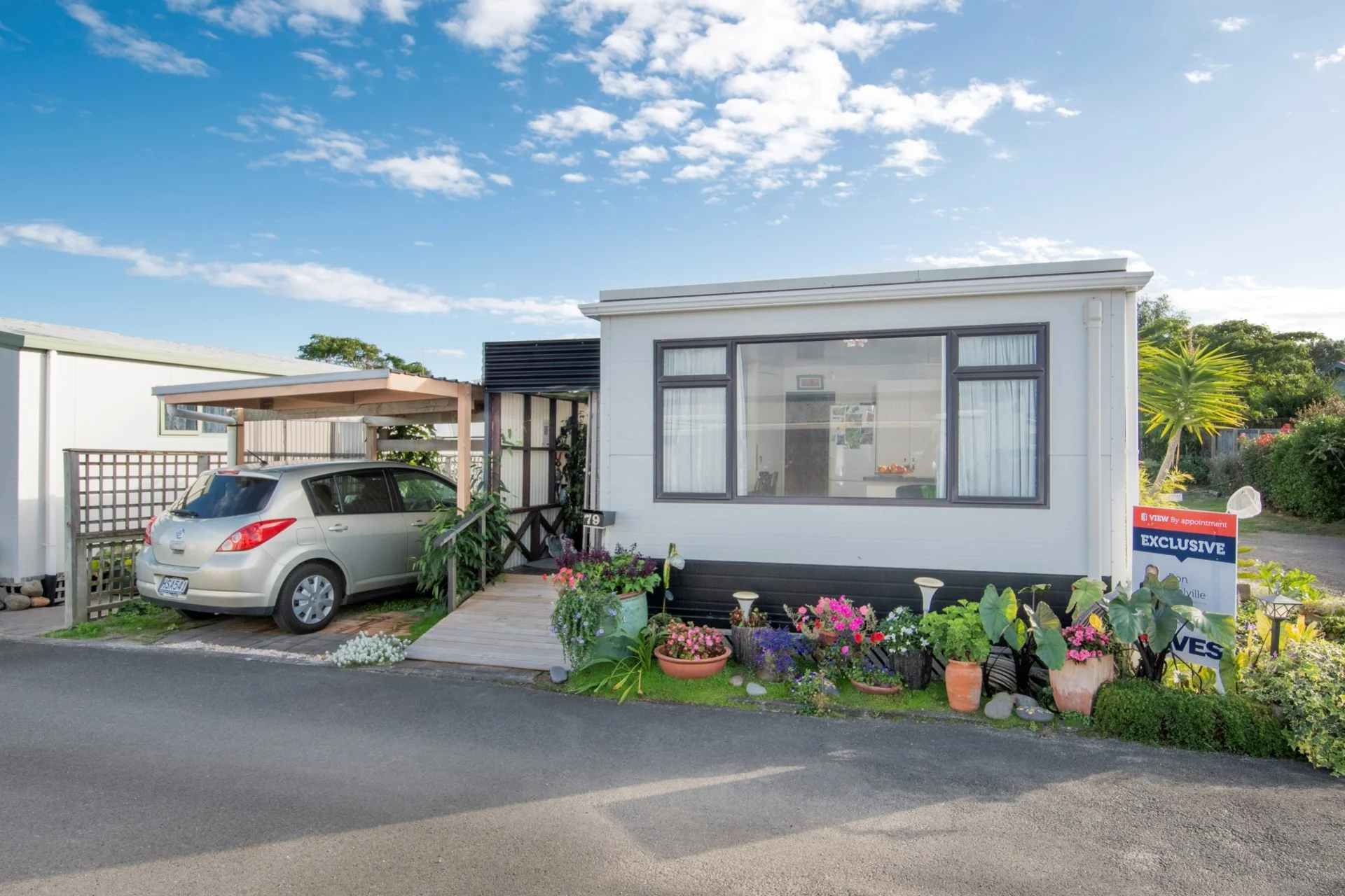 79/267 Parton Road