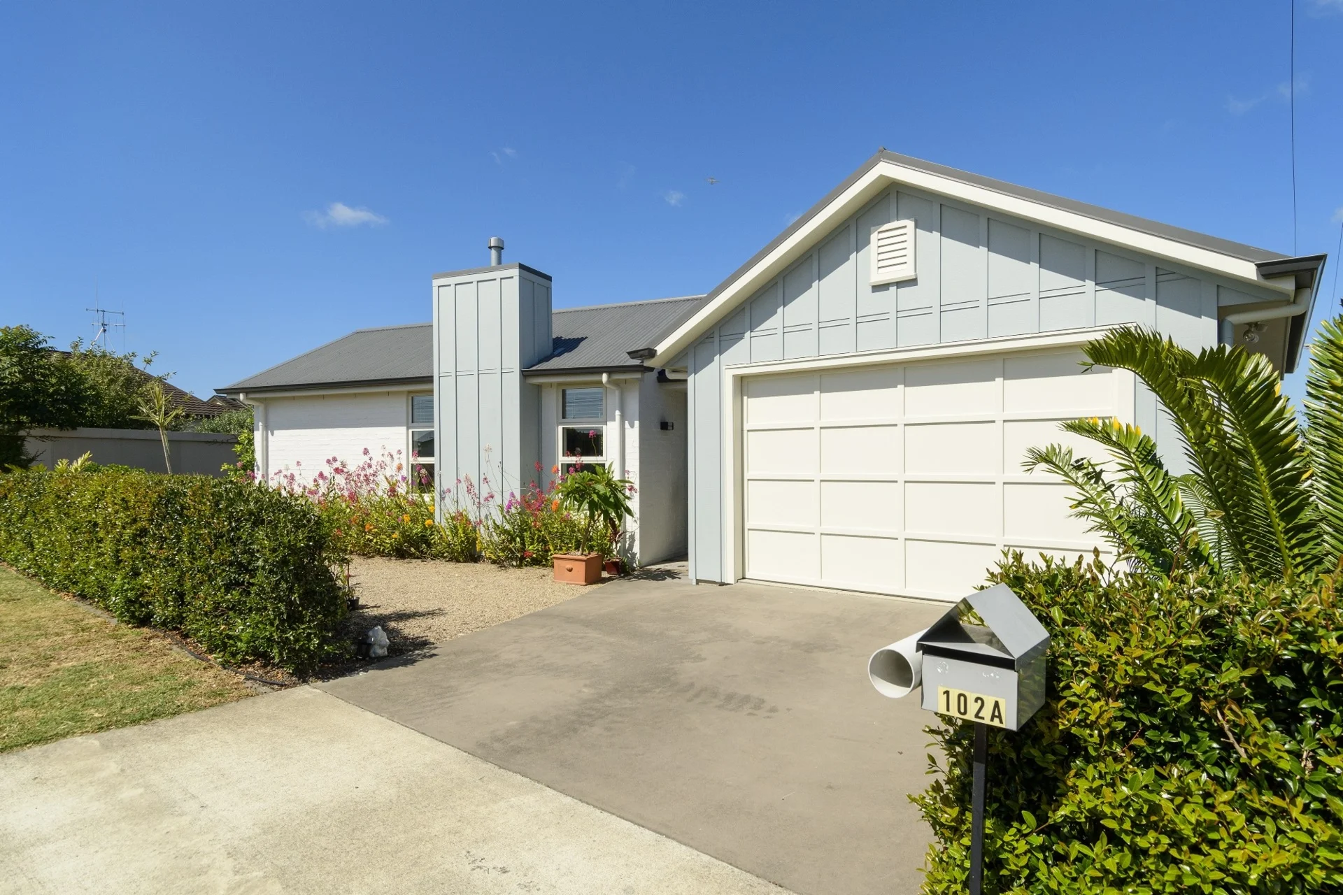 102A Maxwells Road
