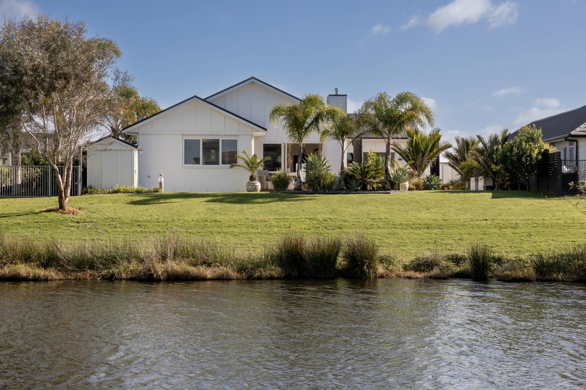 46 Cassinia Close