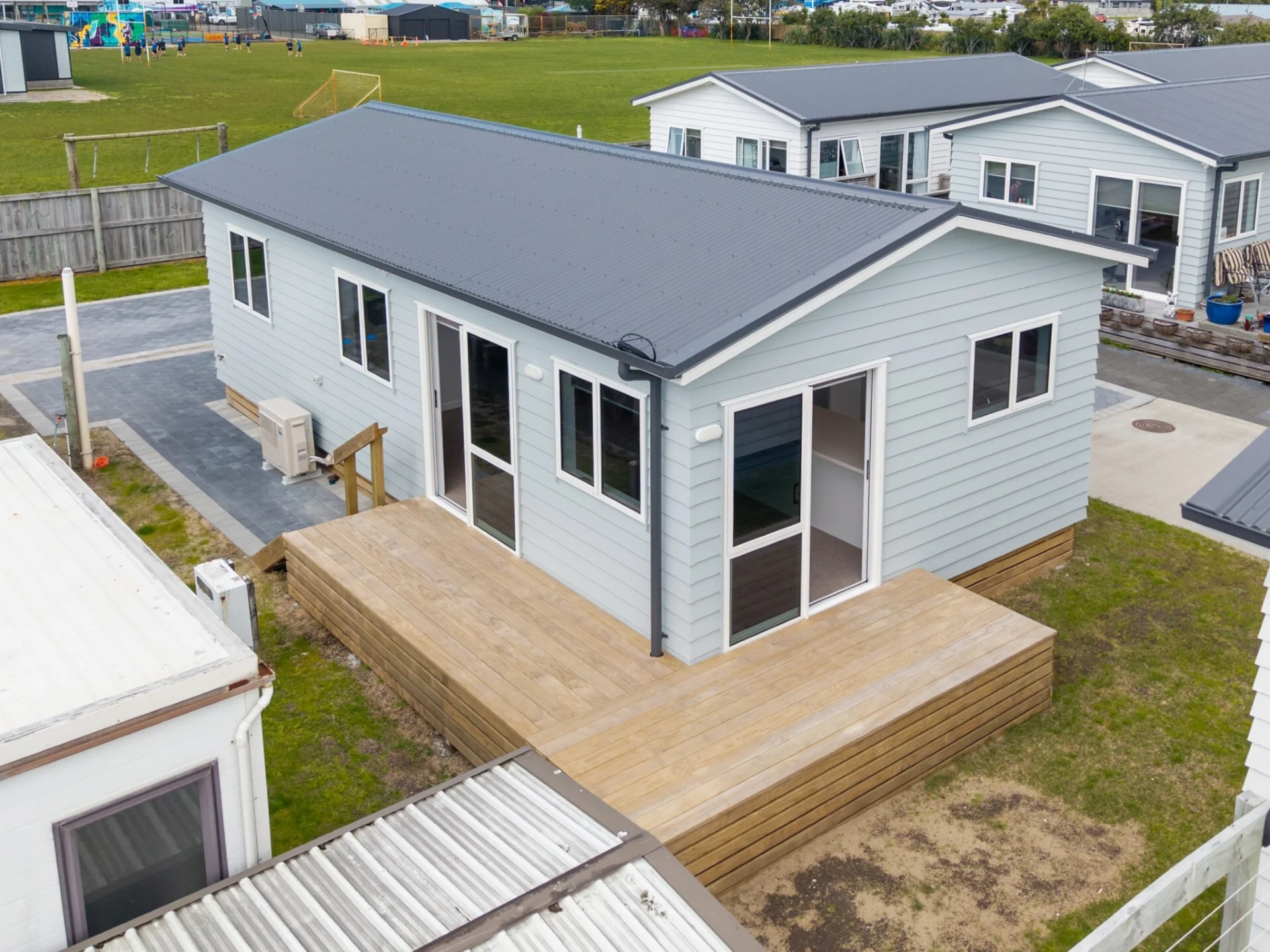 70/267 Parton Road