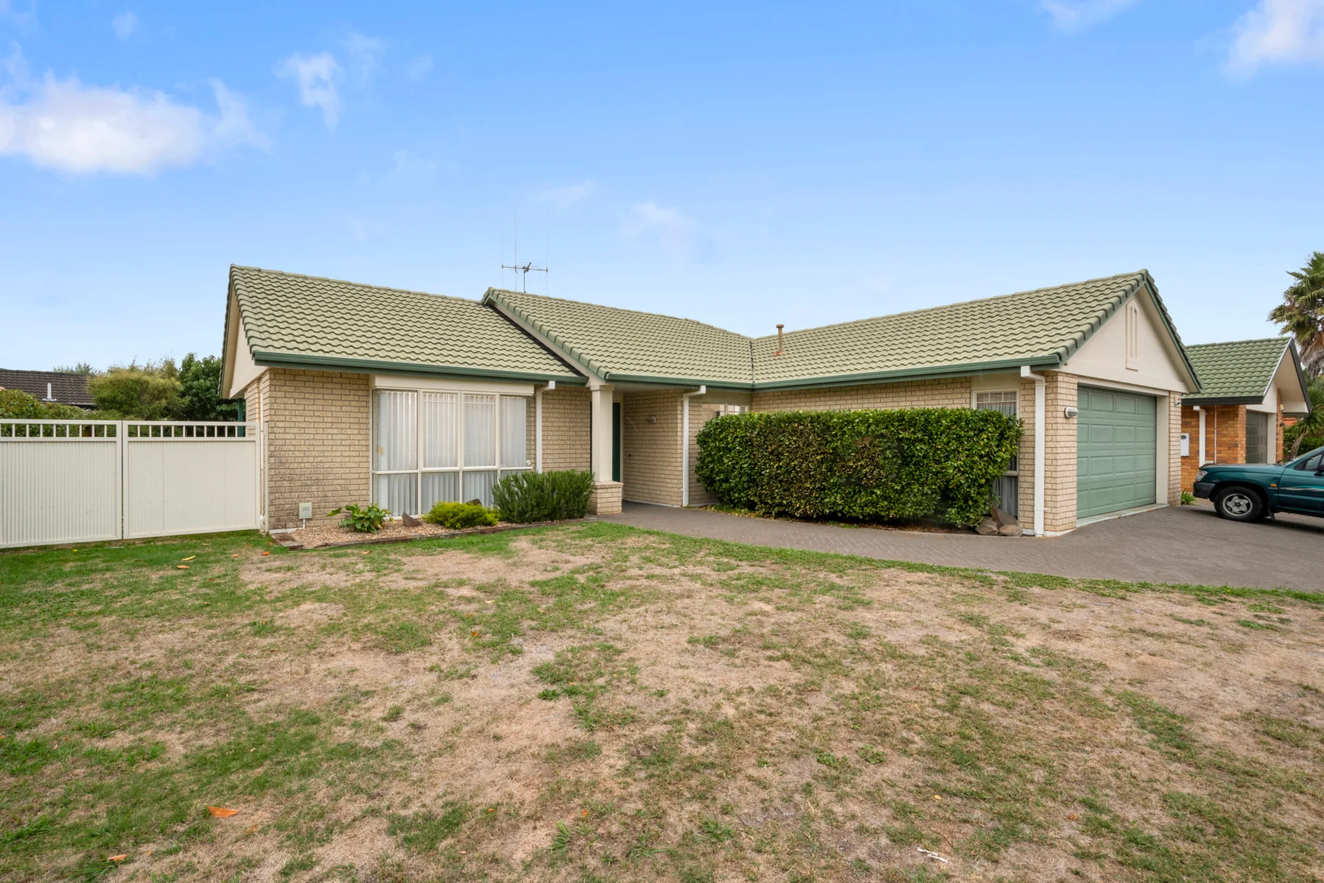 65 Gravatt Road