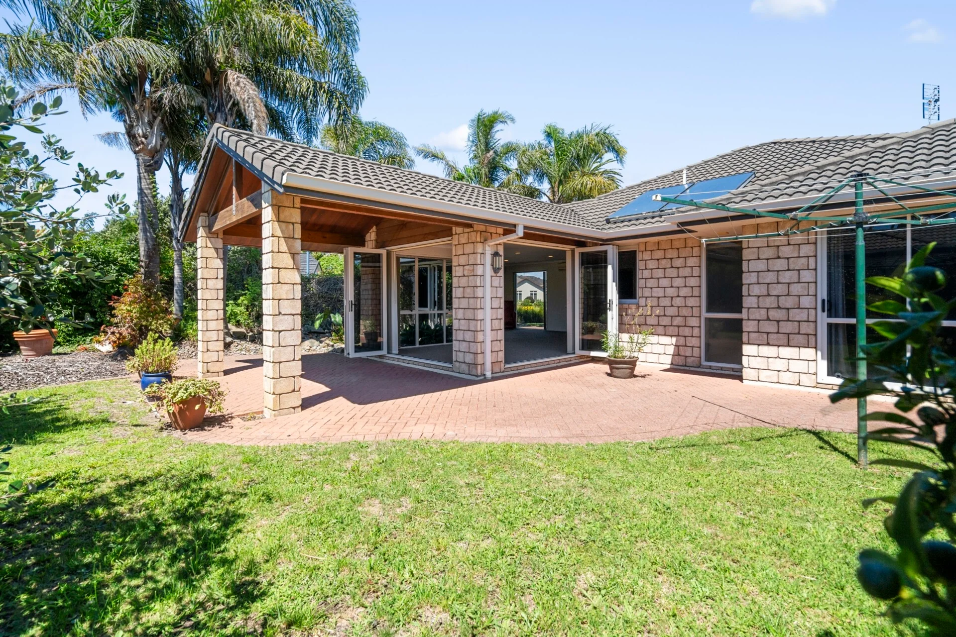 1 Monticello Key