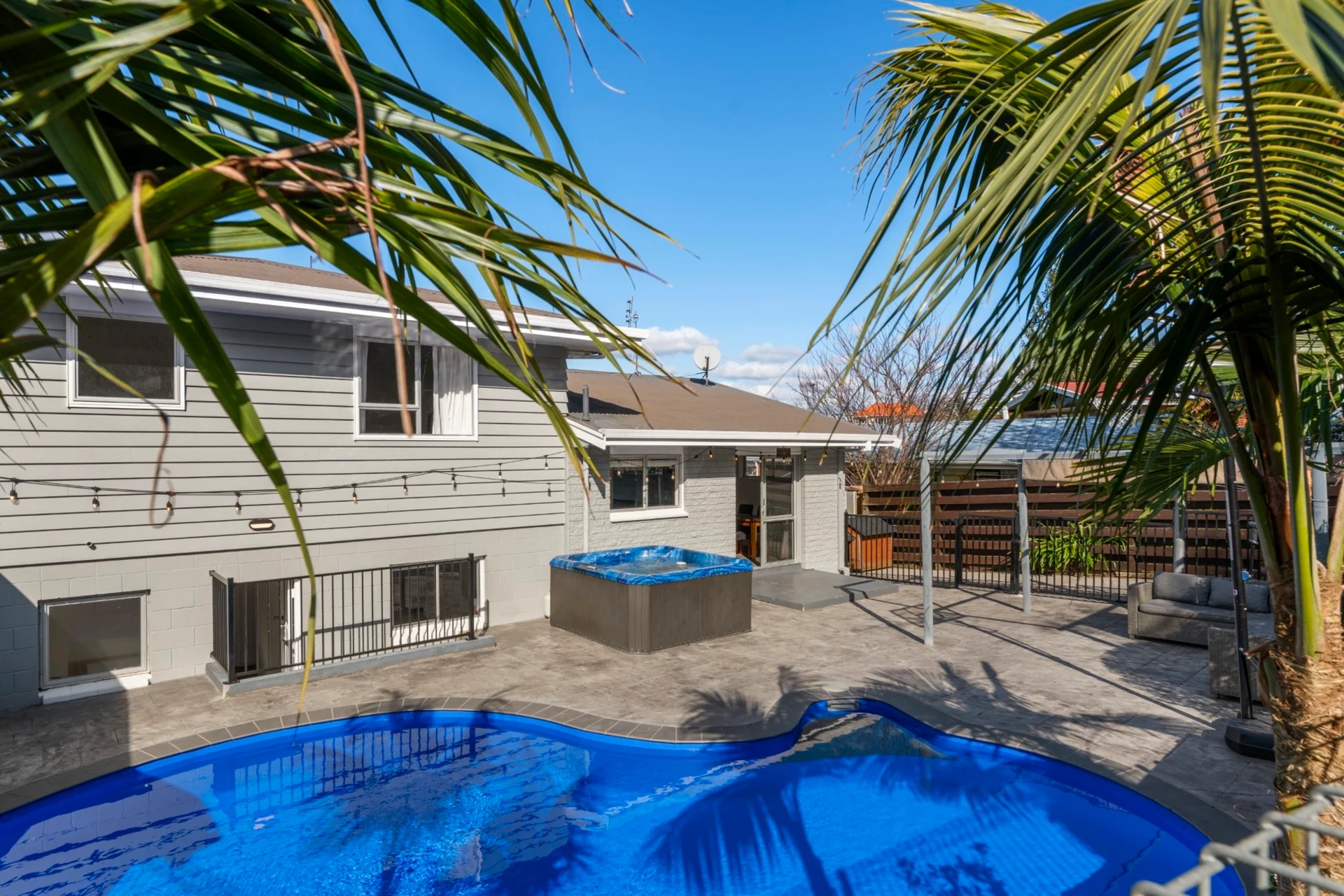 24 Balmoral Terrace