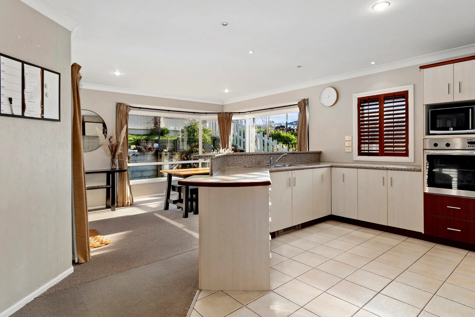 2 Harbourside Way