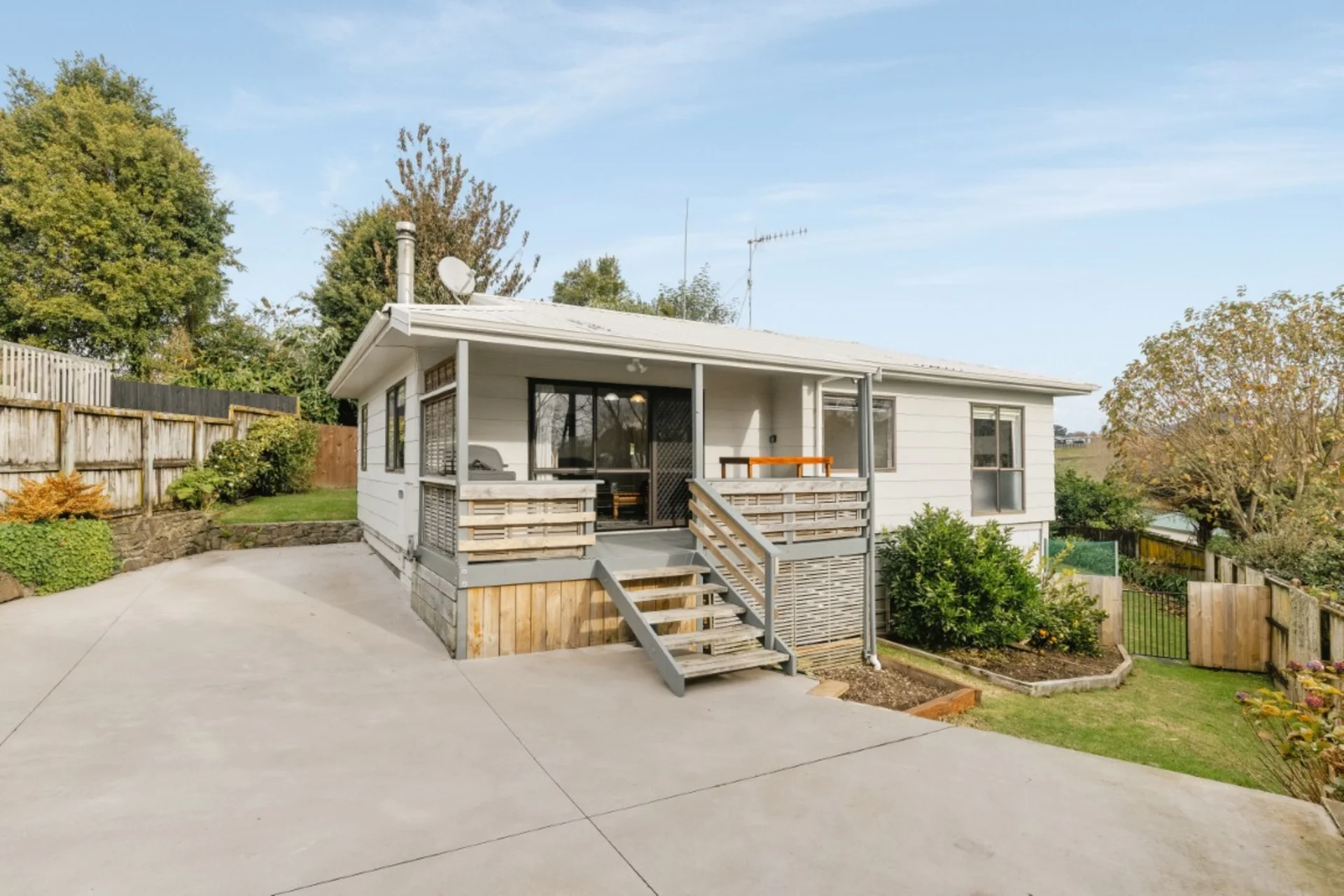 12B Muir Place