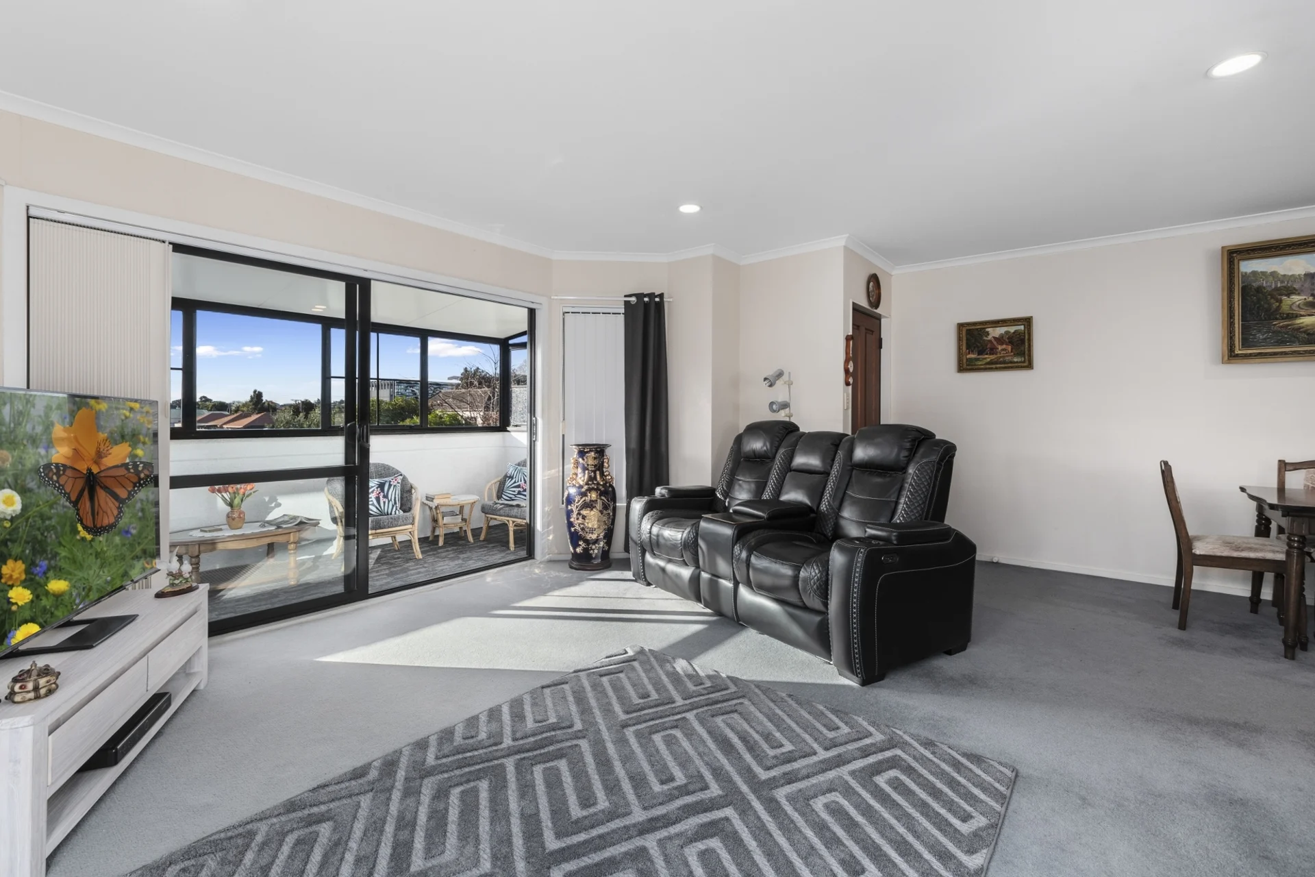 32G Miro Street