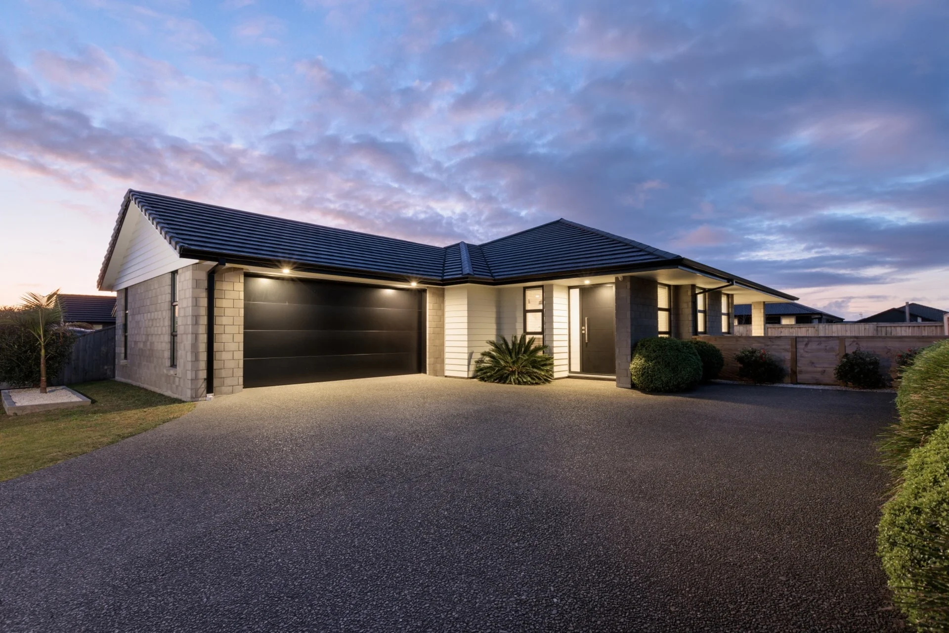 16 Livingstone Drive