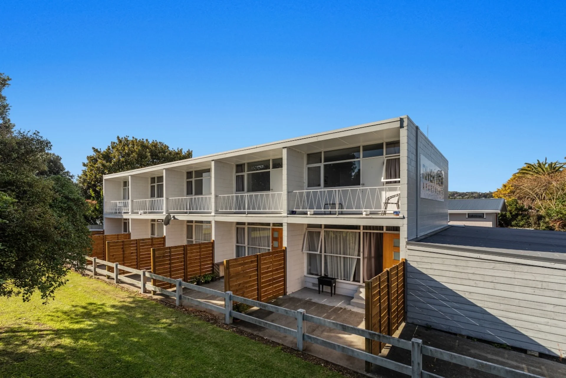 1-5/72 Landing Road