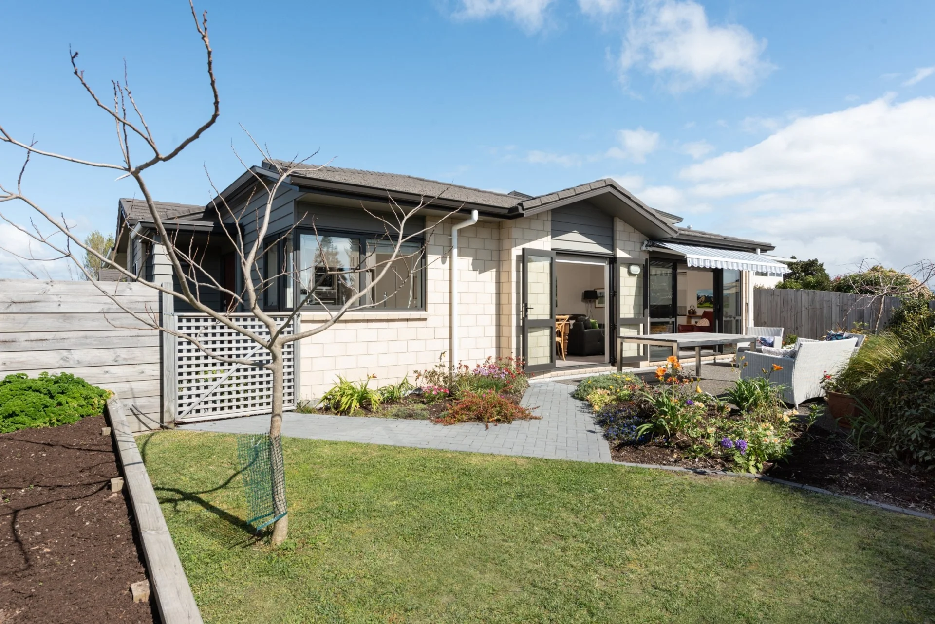 176A Levers Road