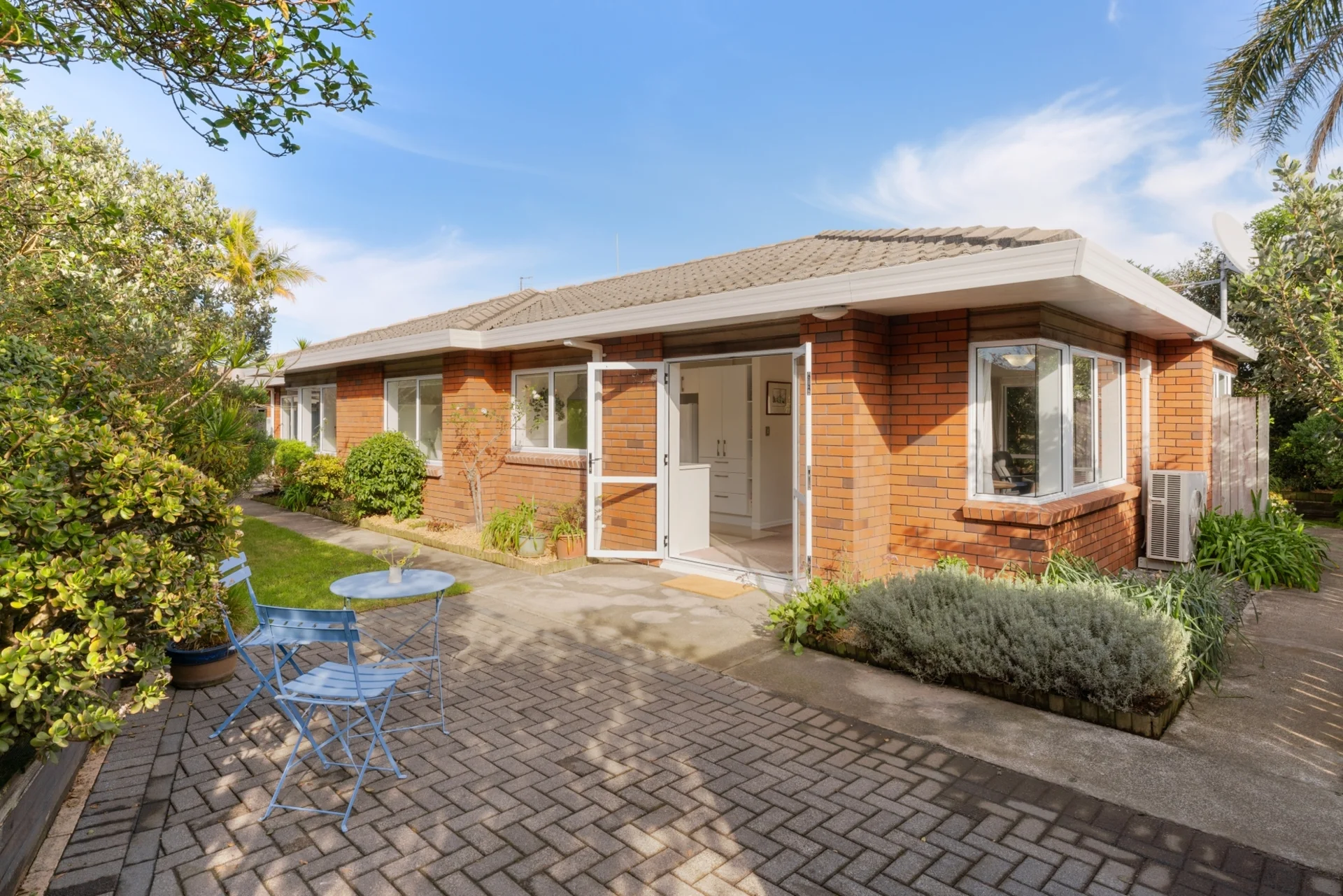 55 Bayfair Drive
