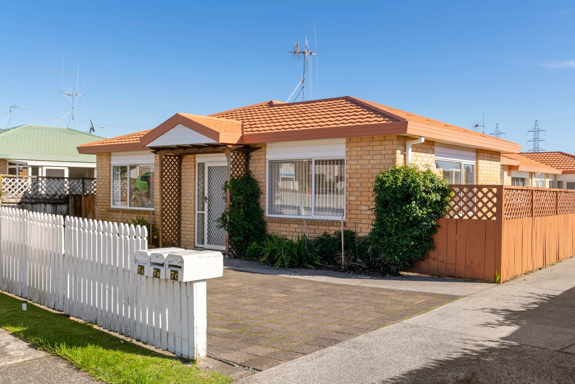 7A Mansels Road