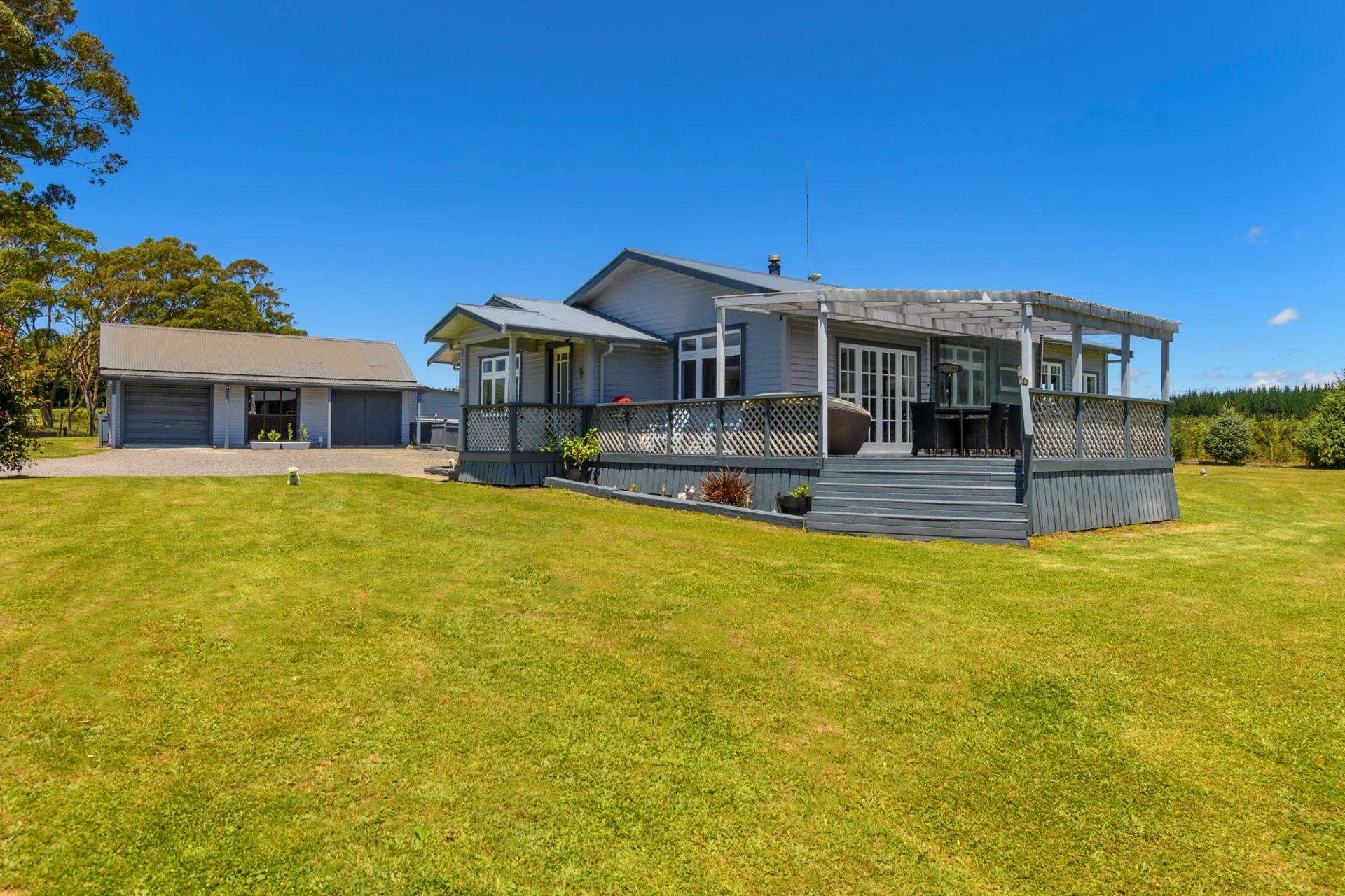 878 Mclaren Falls Road