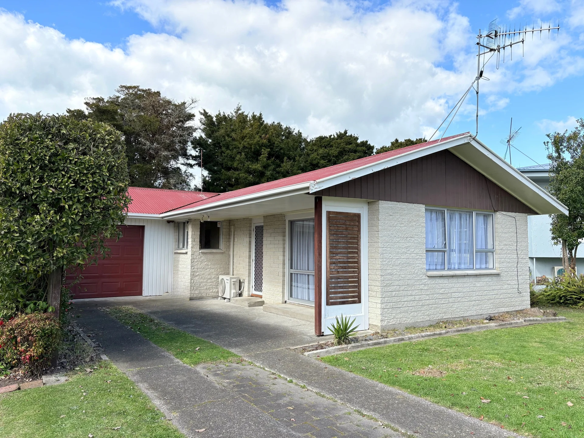 11A Russell Street