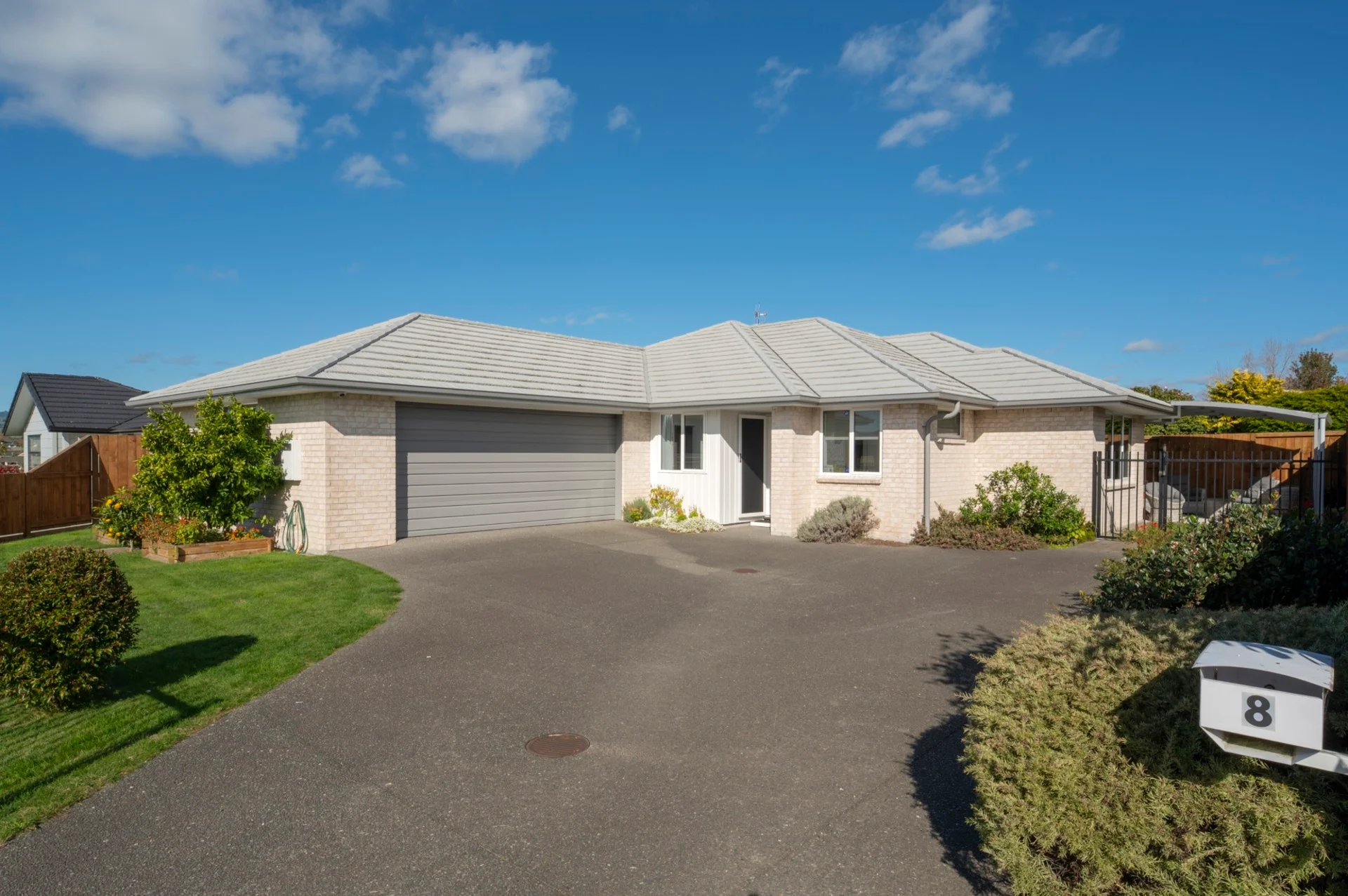 8 Coad Lane