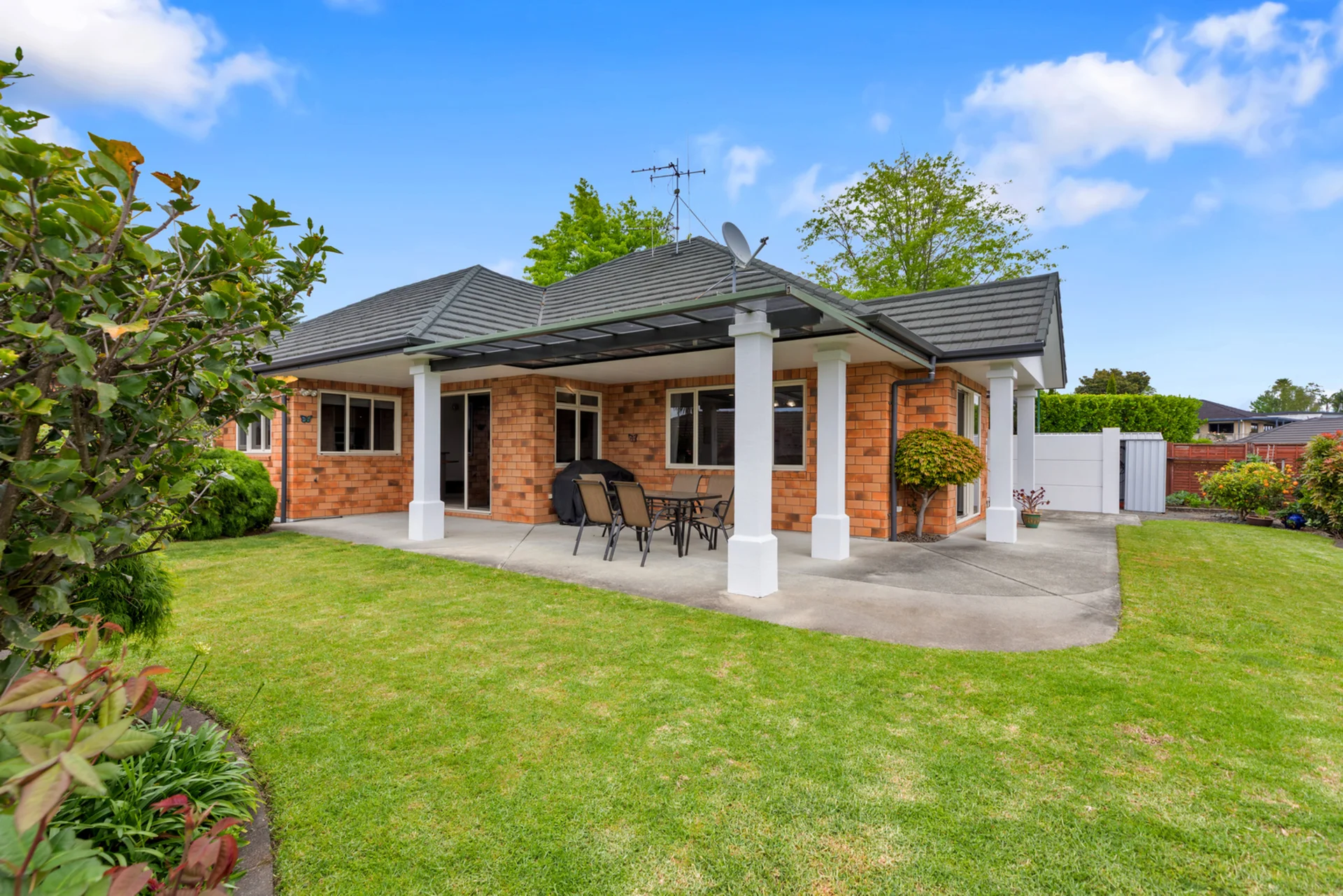 2 St Clements Grove