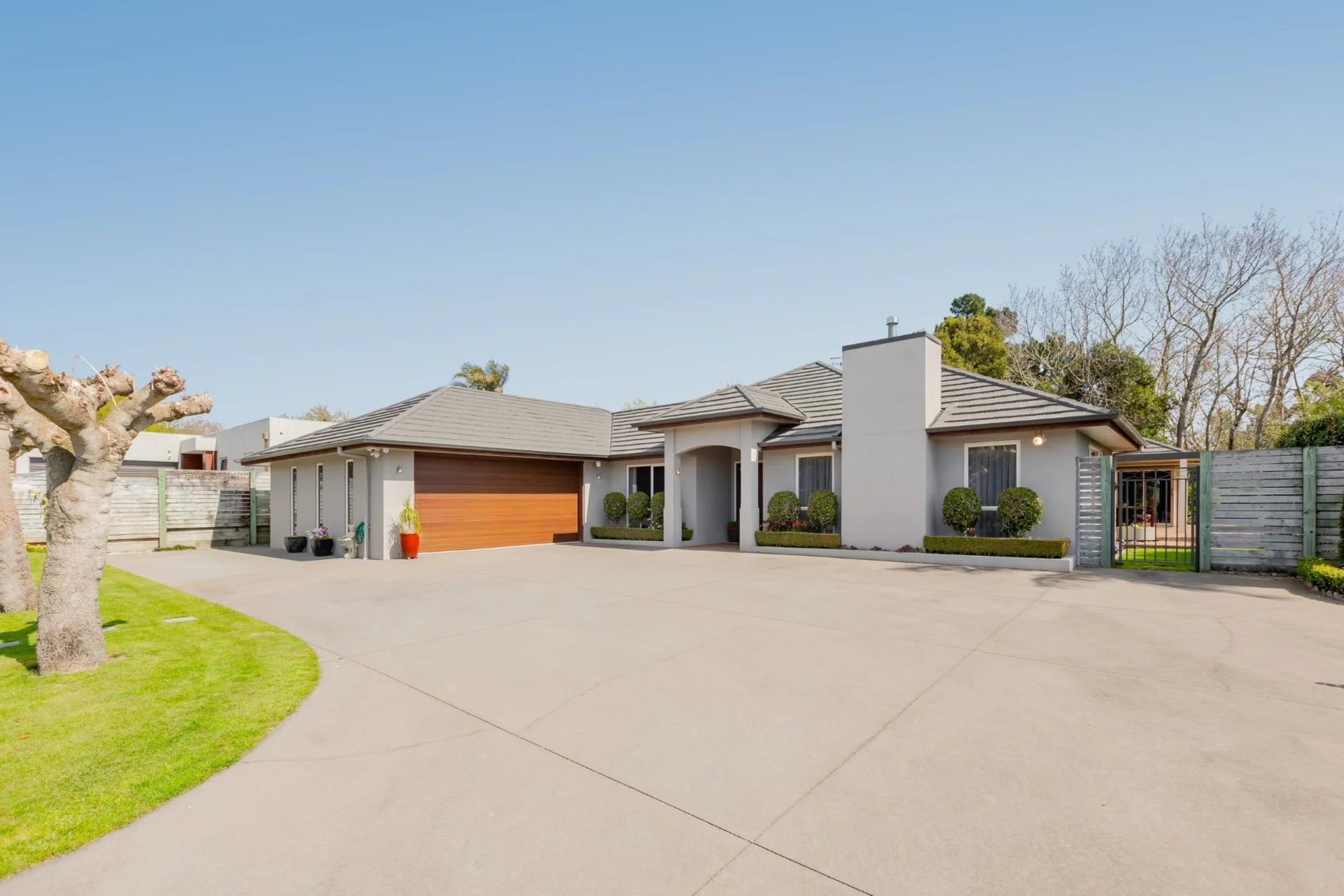 18 Joblin Way