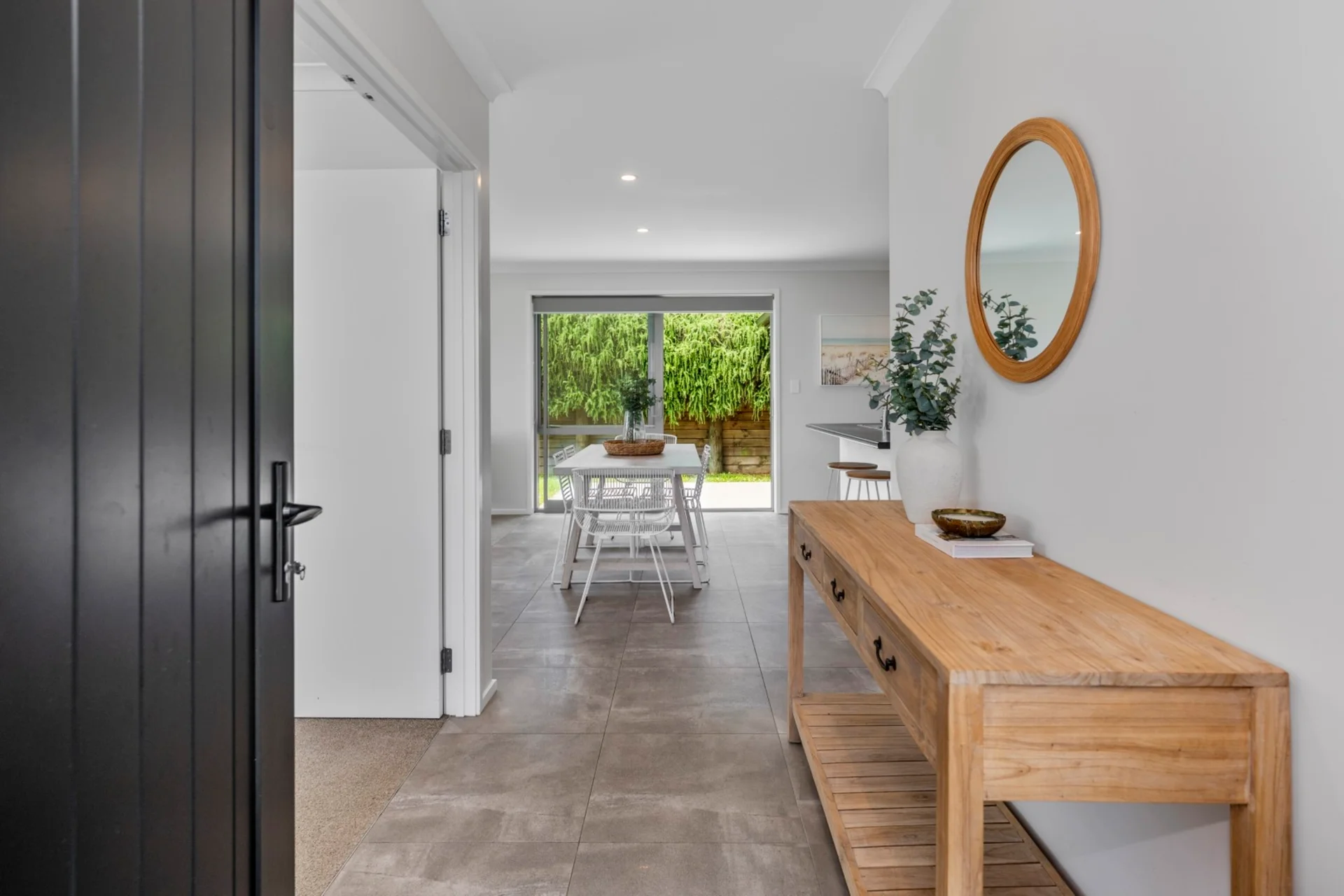 7 Madeleine Place