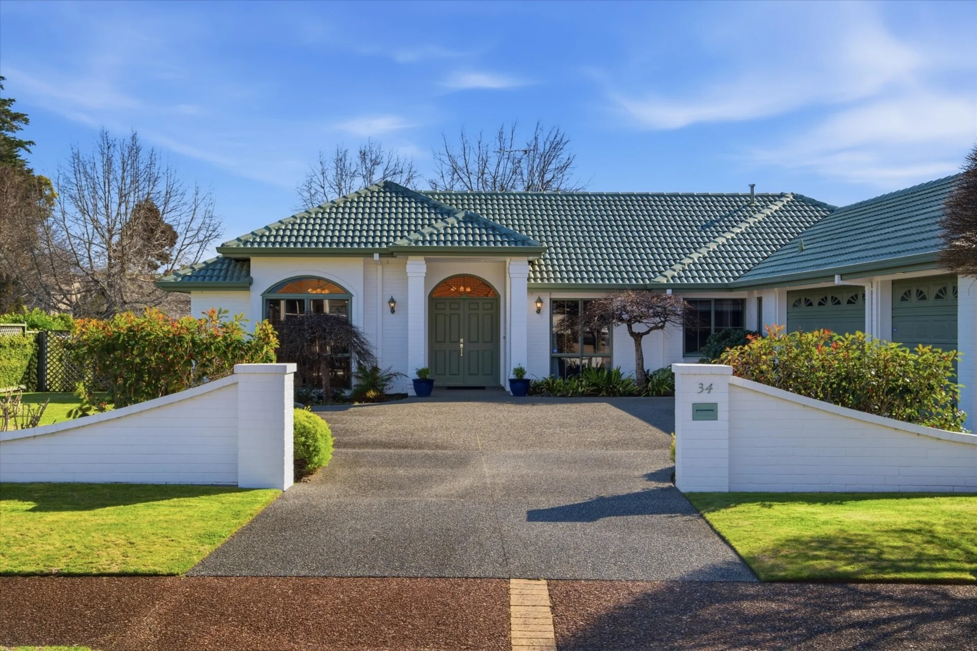 34 Huntington Drive