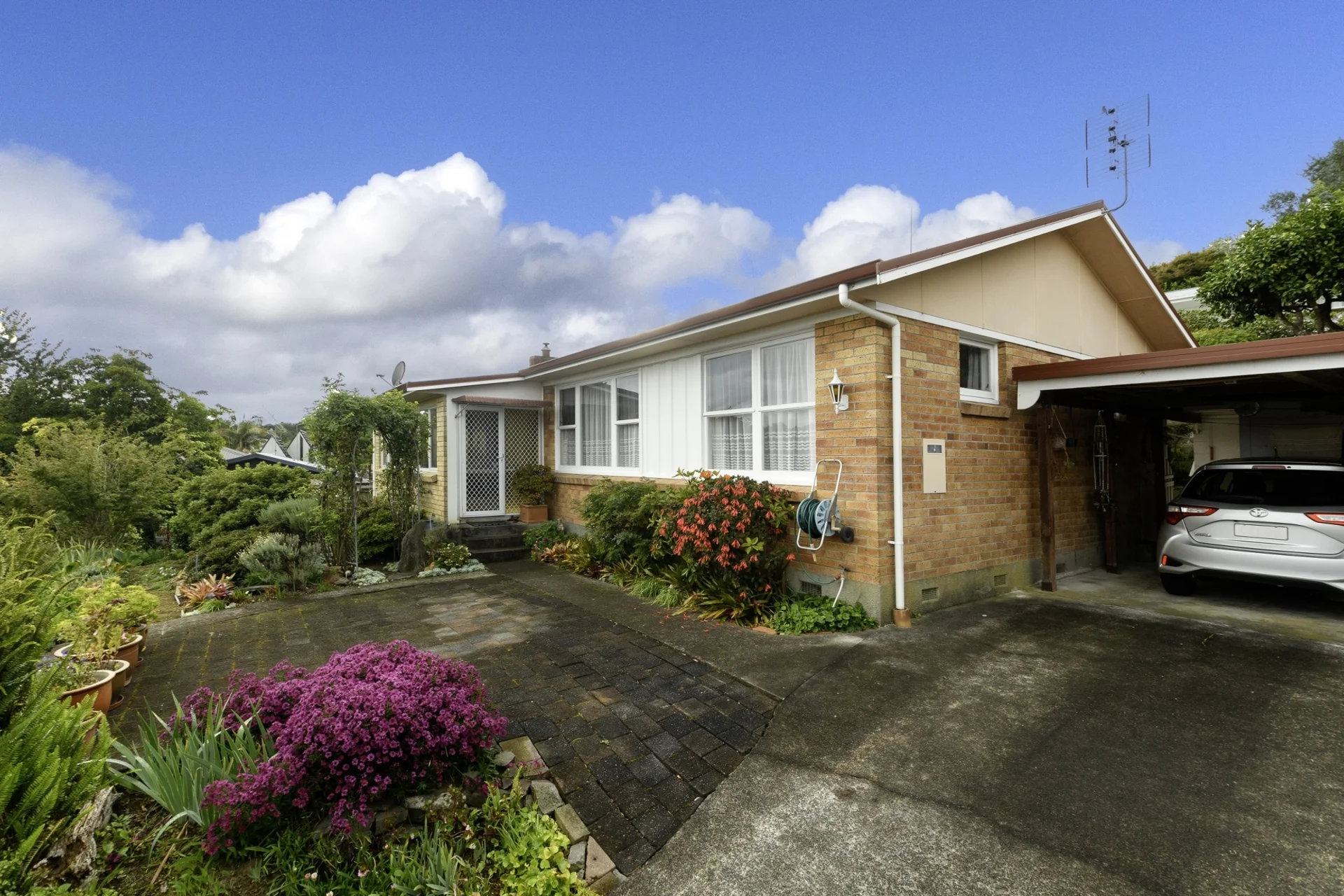 14 Jonathon Street