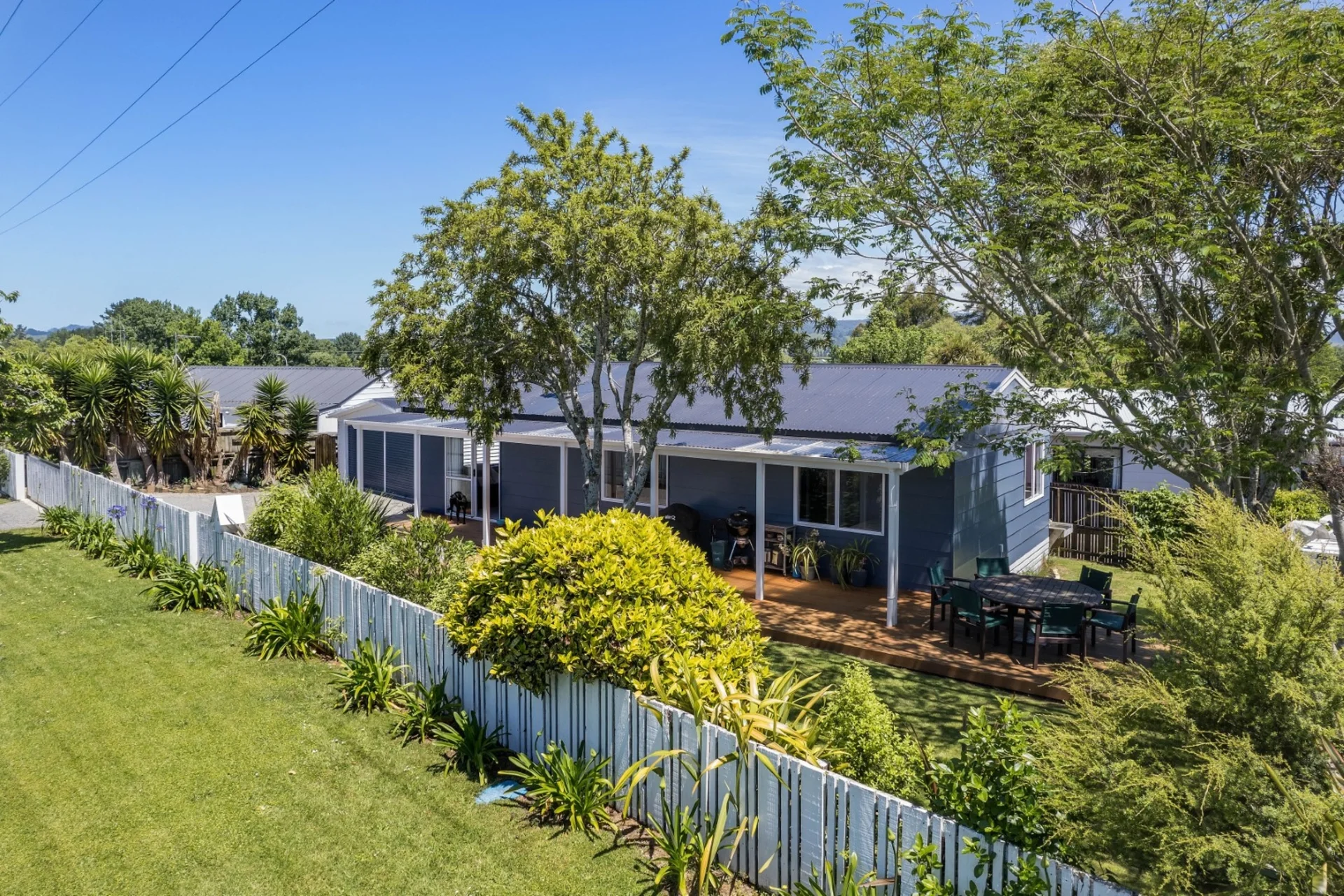 60 Montrose Road