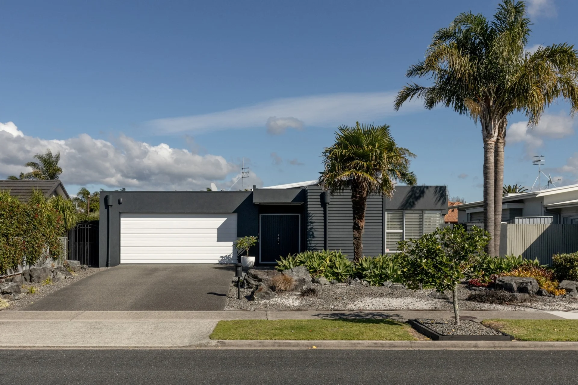 22 Oriental Parade