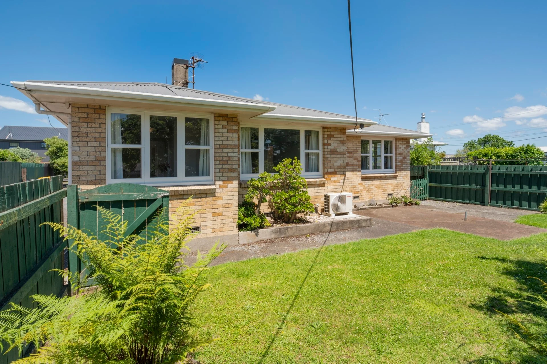 33 Sherson Street