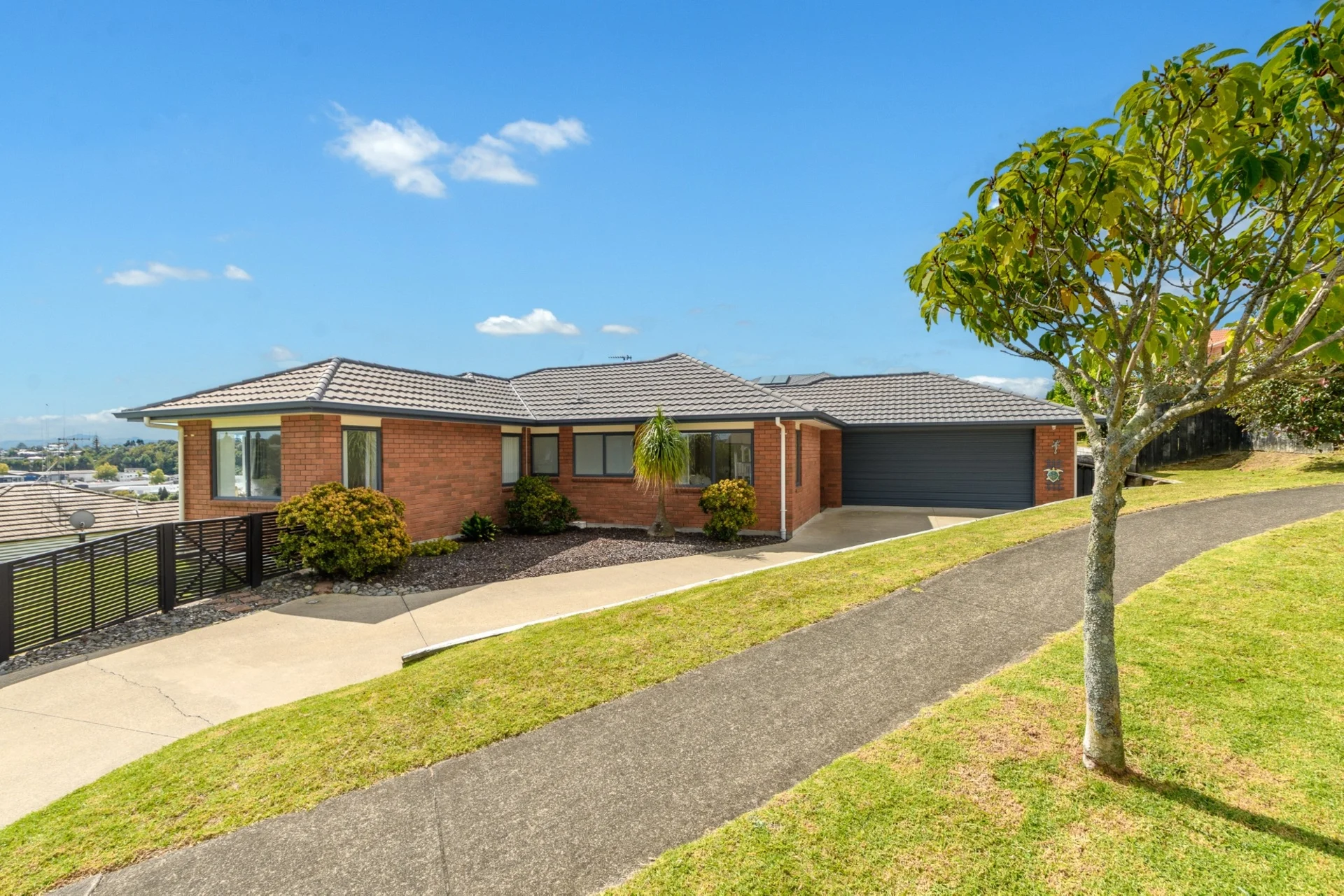 27 Amy Place