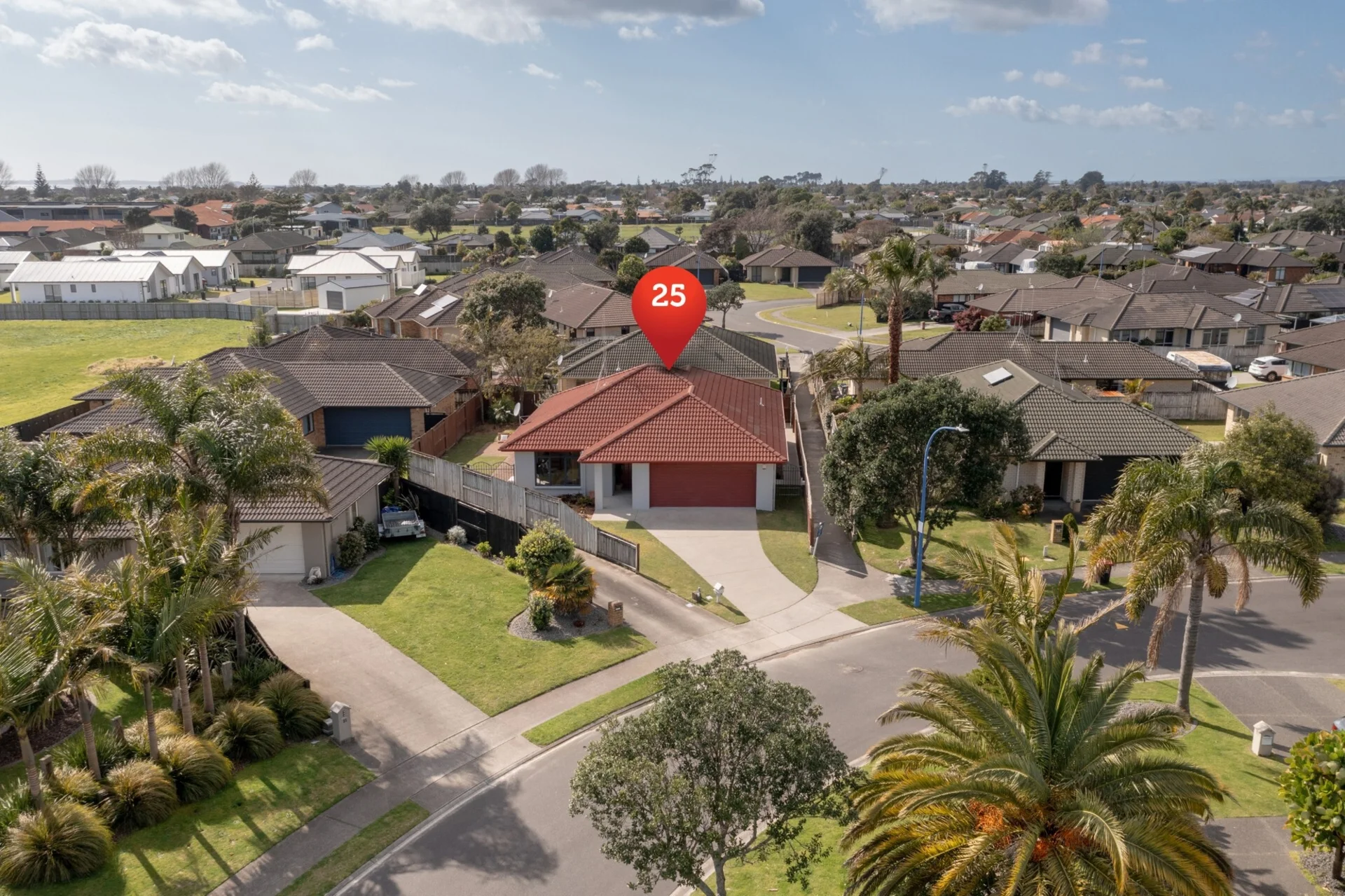 25 Beachmere Place