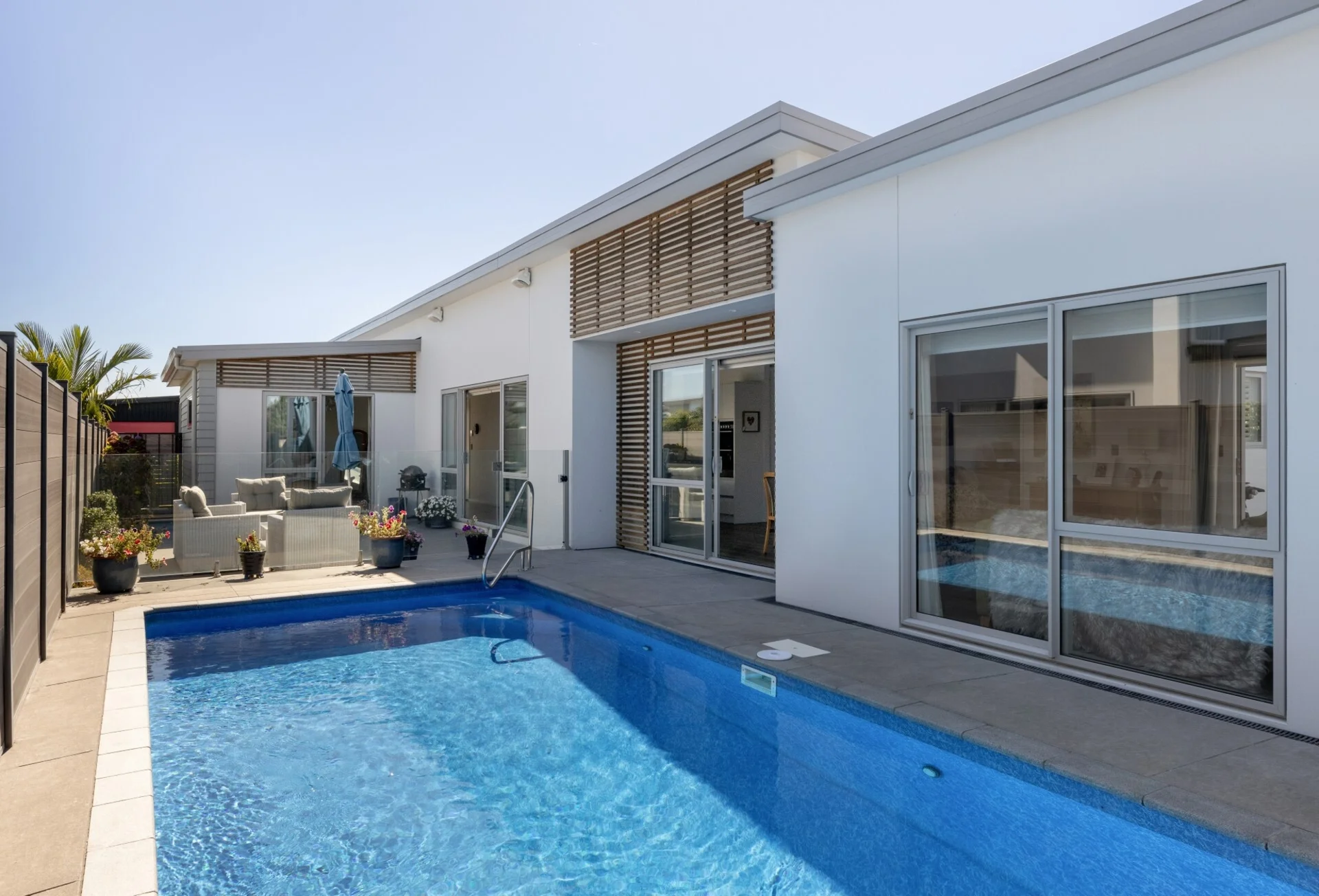 15 Maria Tini Drive