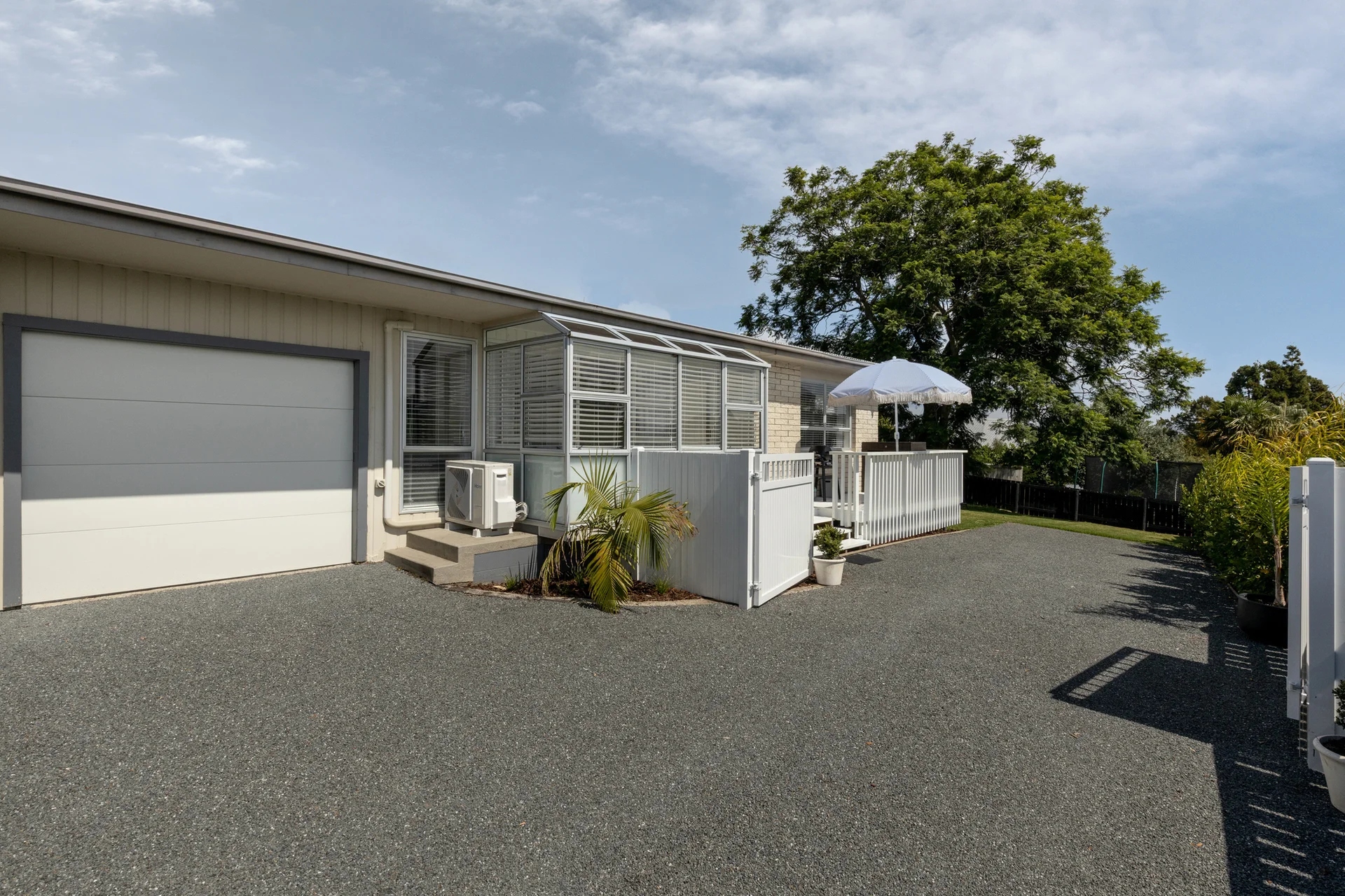 138B Kingswood Road