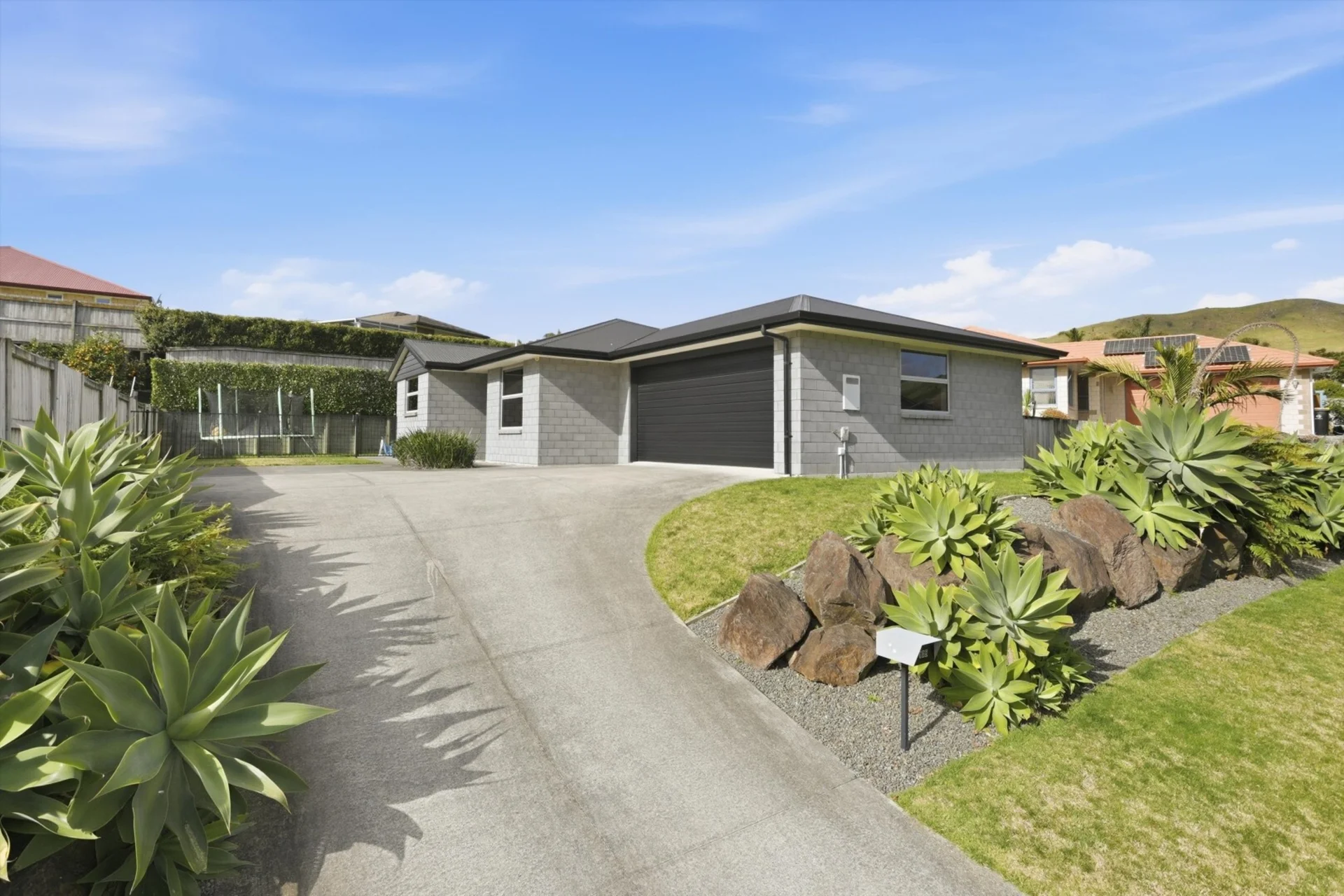 105 Ballintoy Park Drive