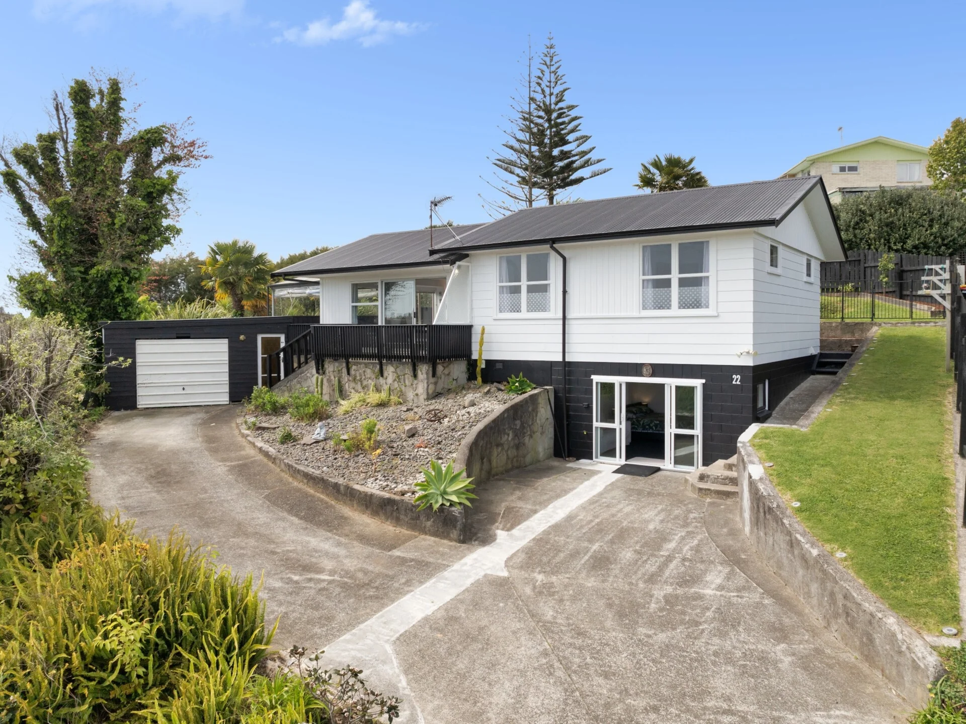 22 Laurence Street