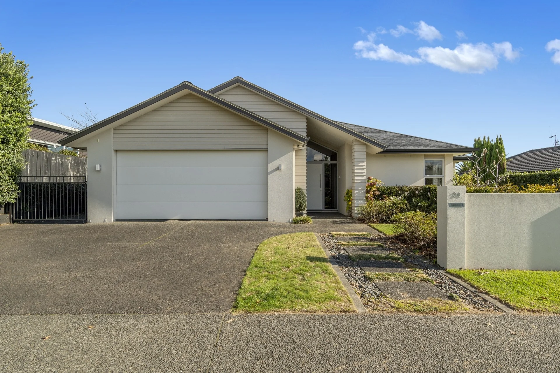 34 Chater Avenue