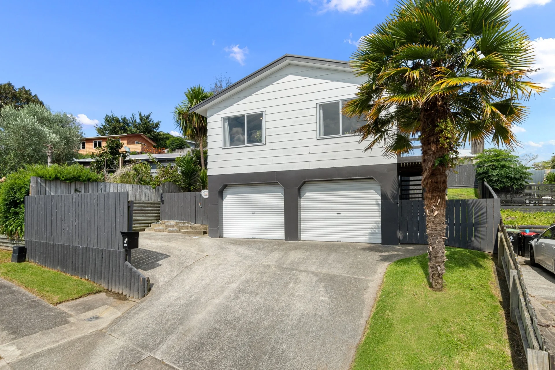 4B Luke Street
