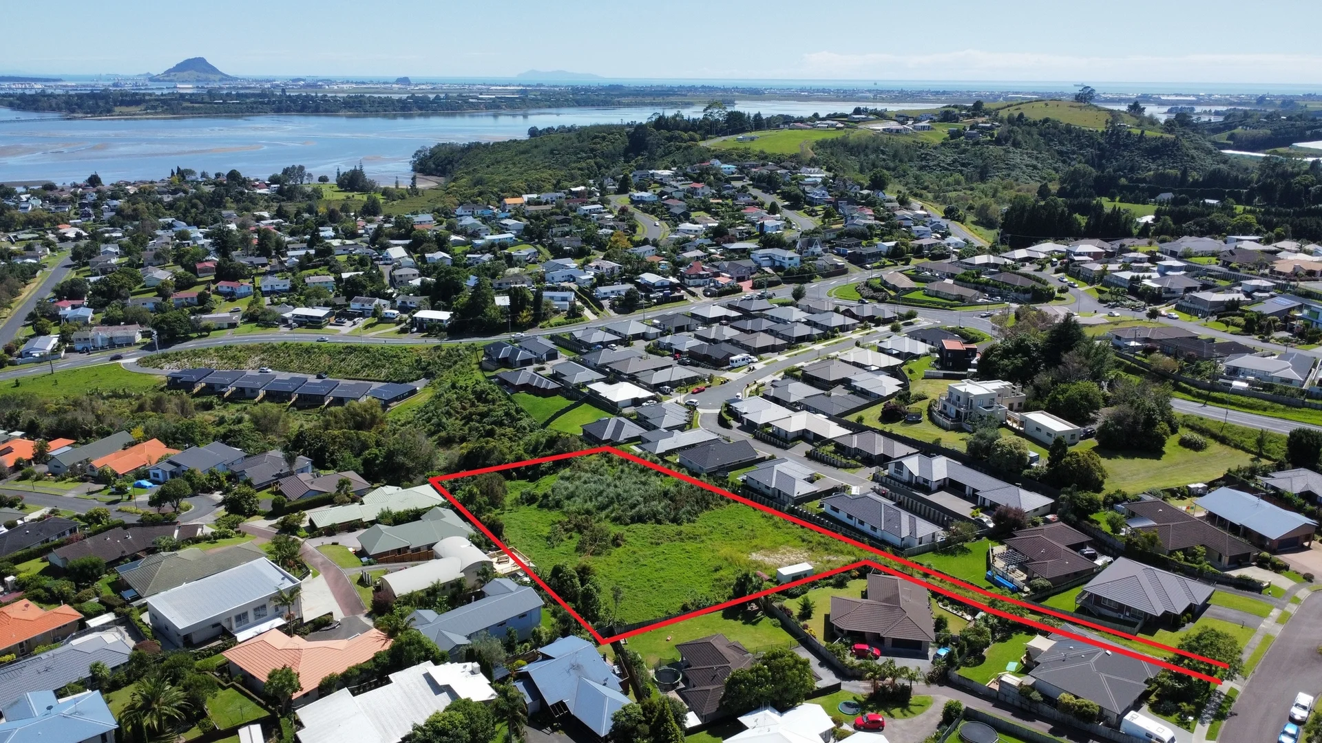 33 Discovery Avenue