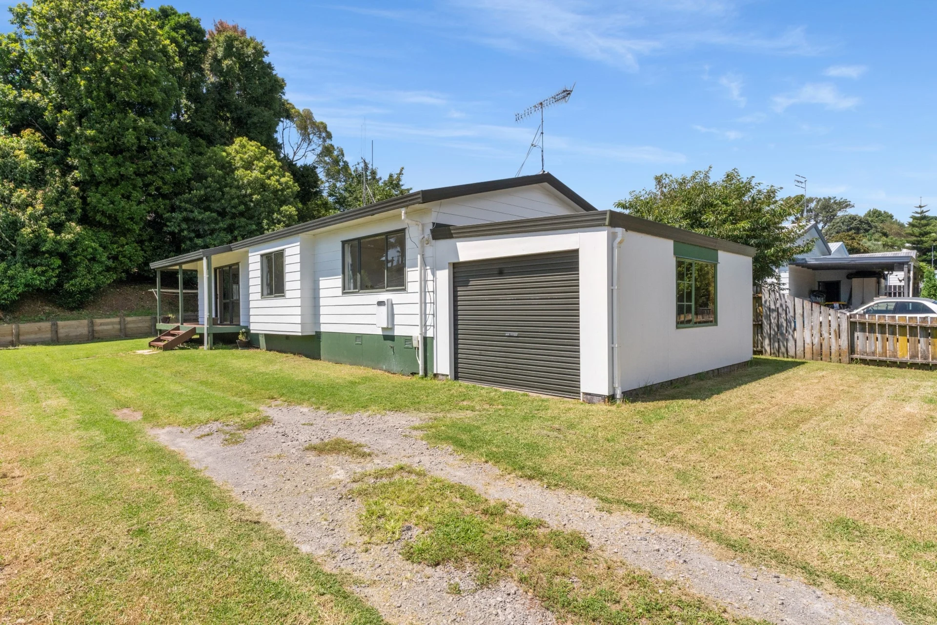 10 Farrow Way