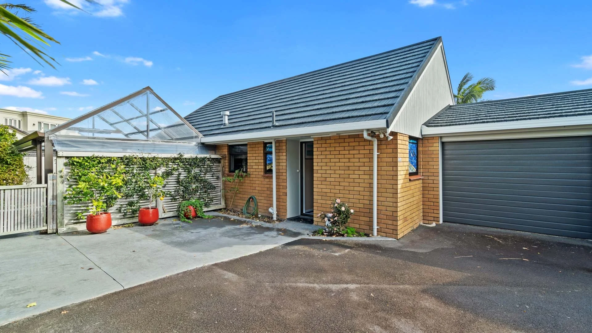 20B Kiriwai Place