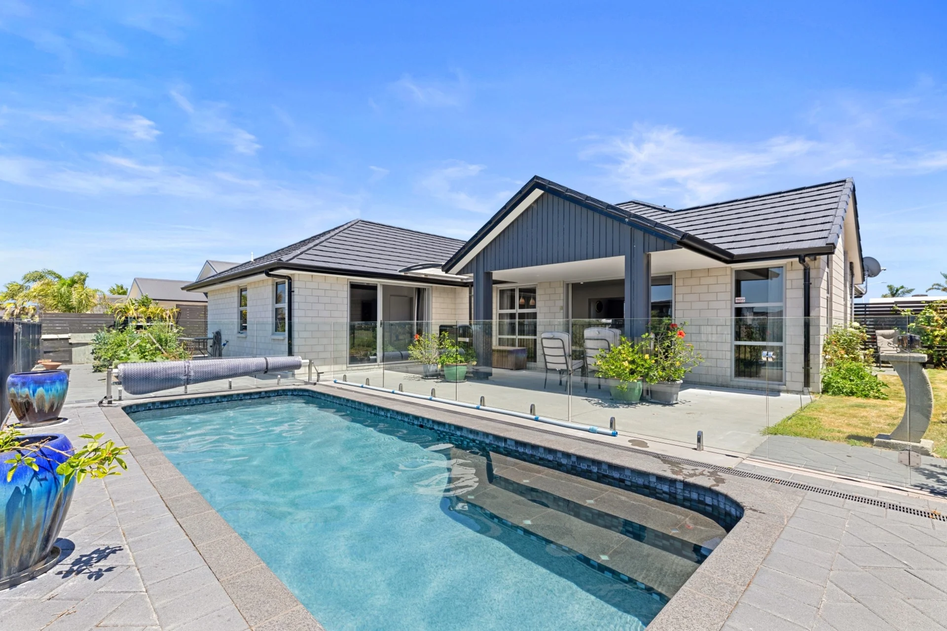 48 Cassinia Close